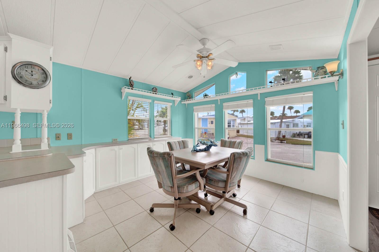 HOLIDAY OUT AT ST LUCIE S - Residential