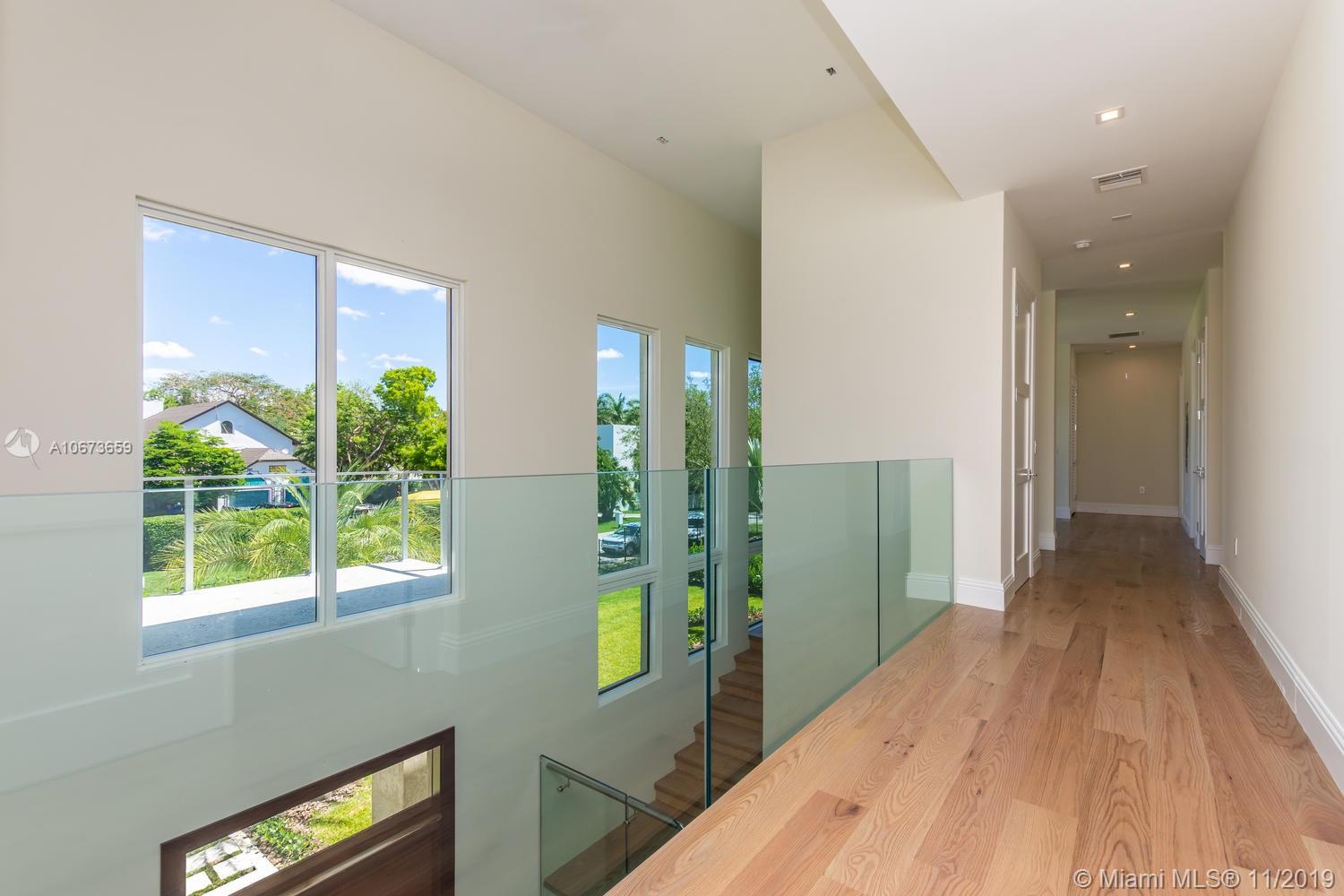 GRANADA PARK AMD - Residential