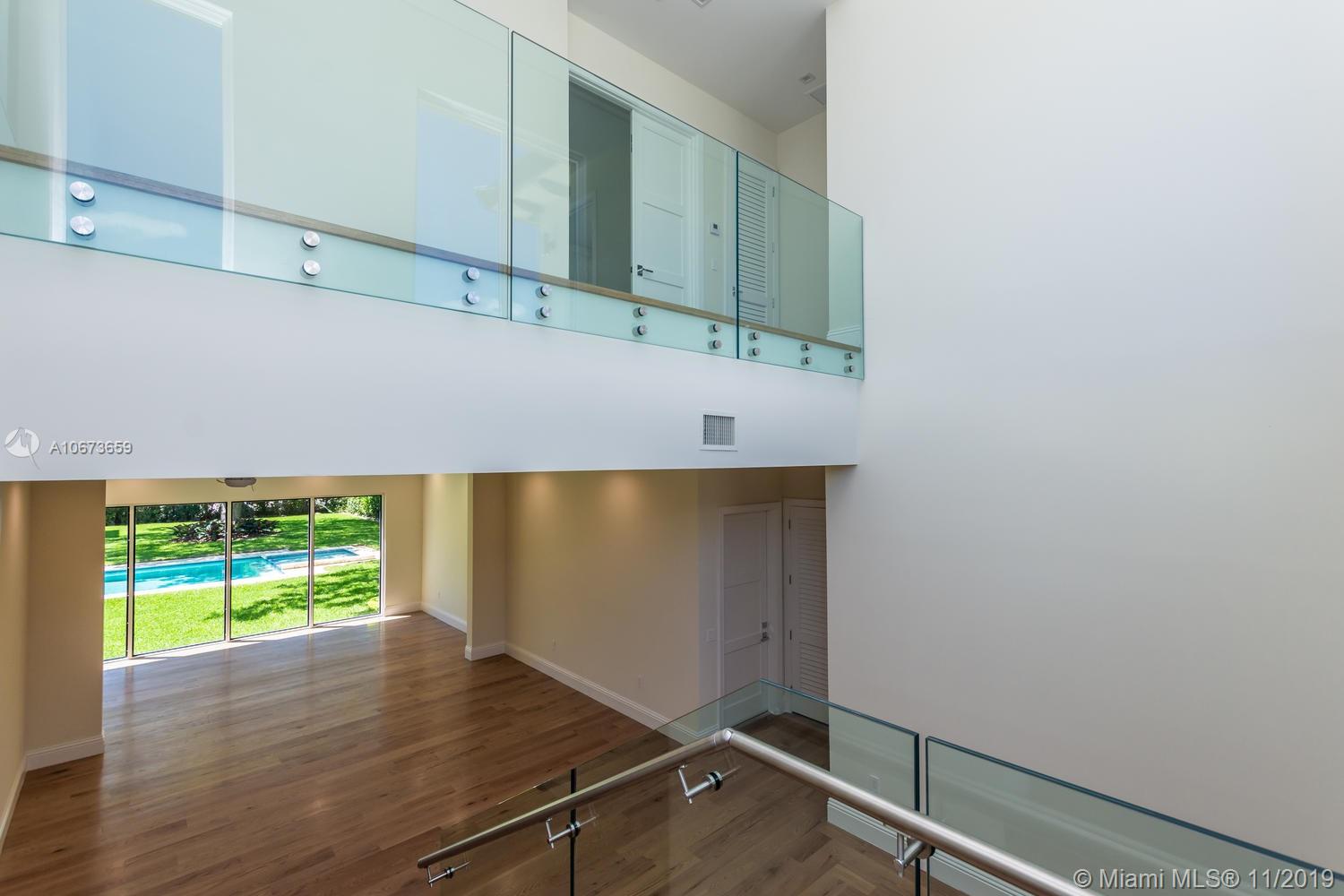 GRANADA PARK AMD - Residential