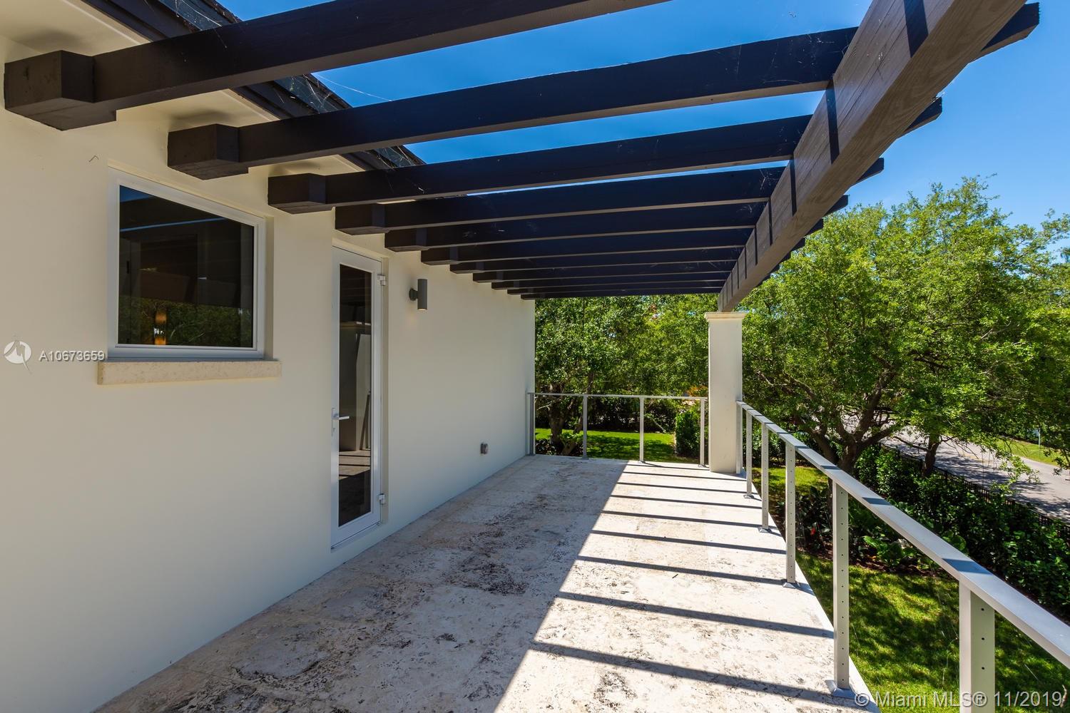 GRANADA PARK AMD - Residential