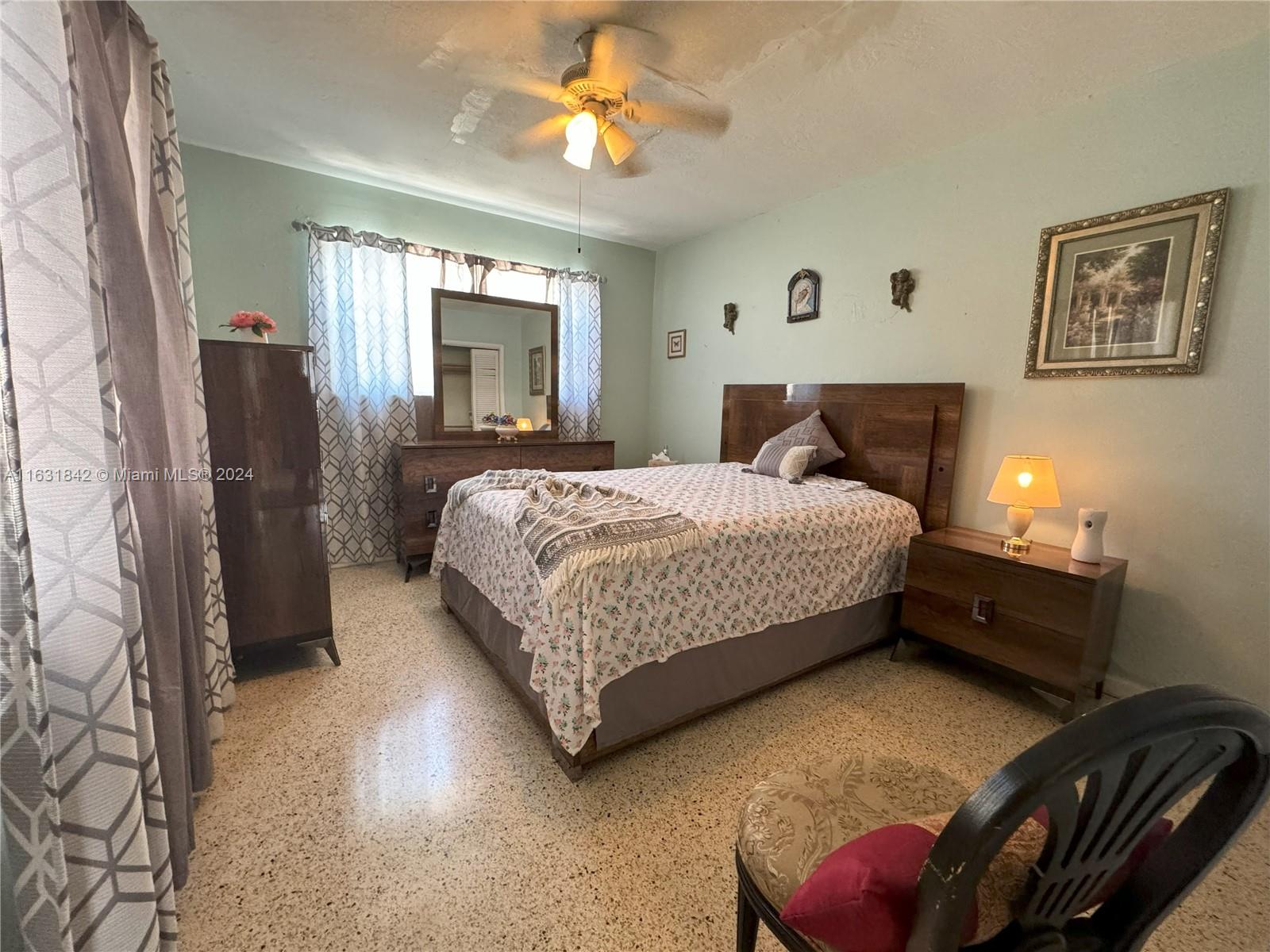 6TH ADDN TO HIALEAH AMD - Residential