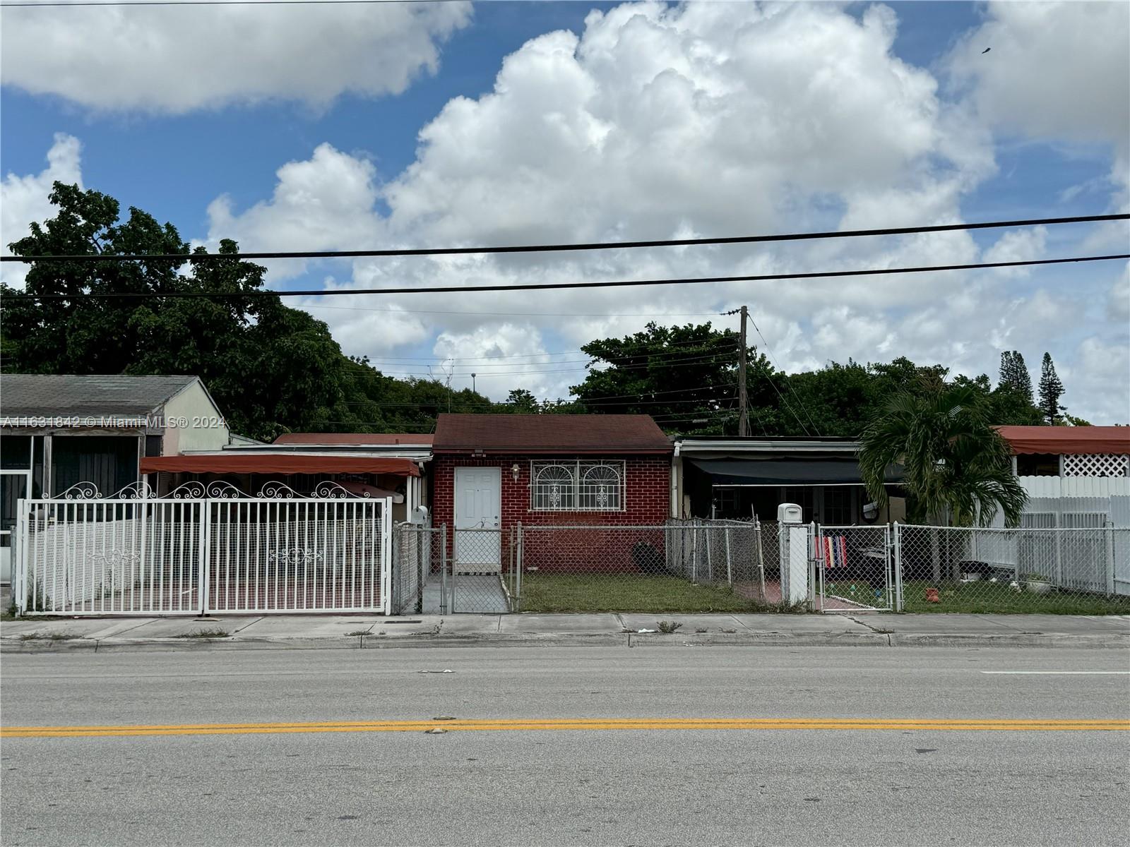 6TH ADDN TO HIALEAH AMD - Residential