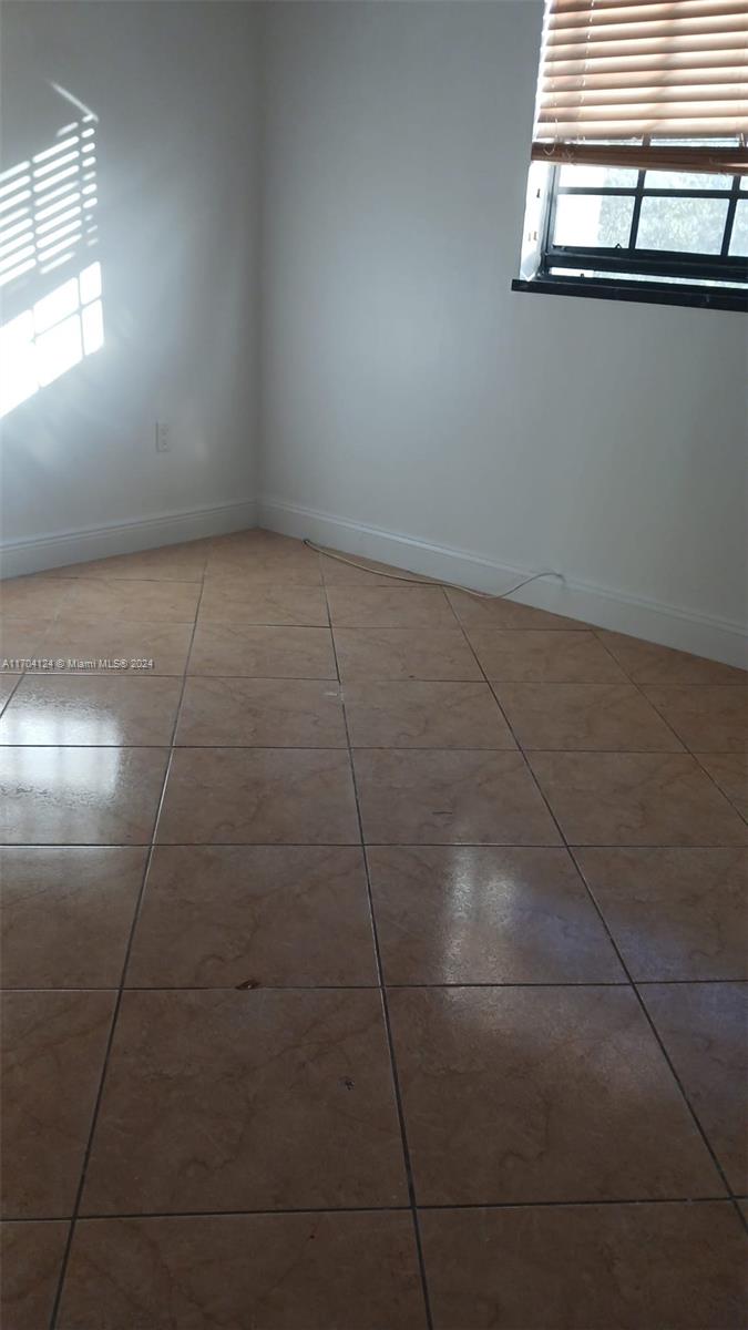 CELEBRITY POINT CONDO - Residential Lease