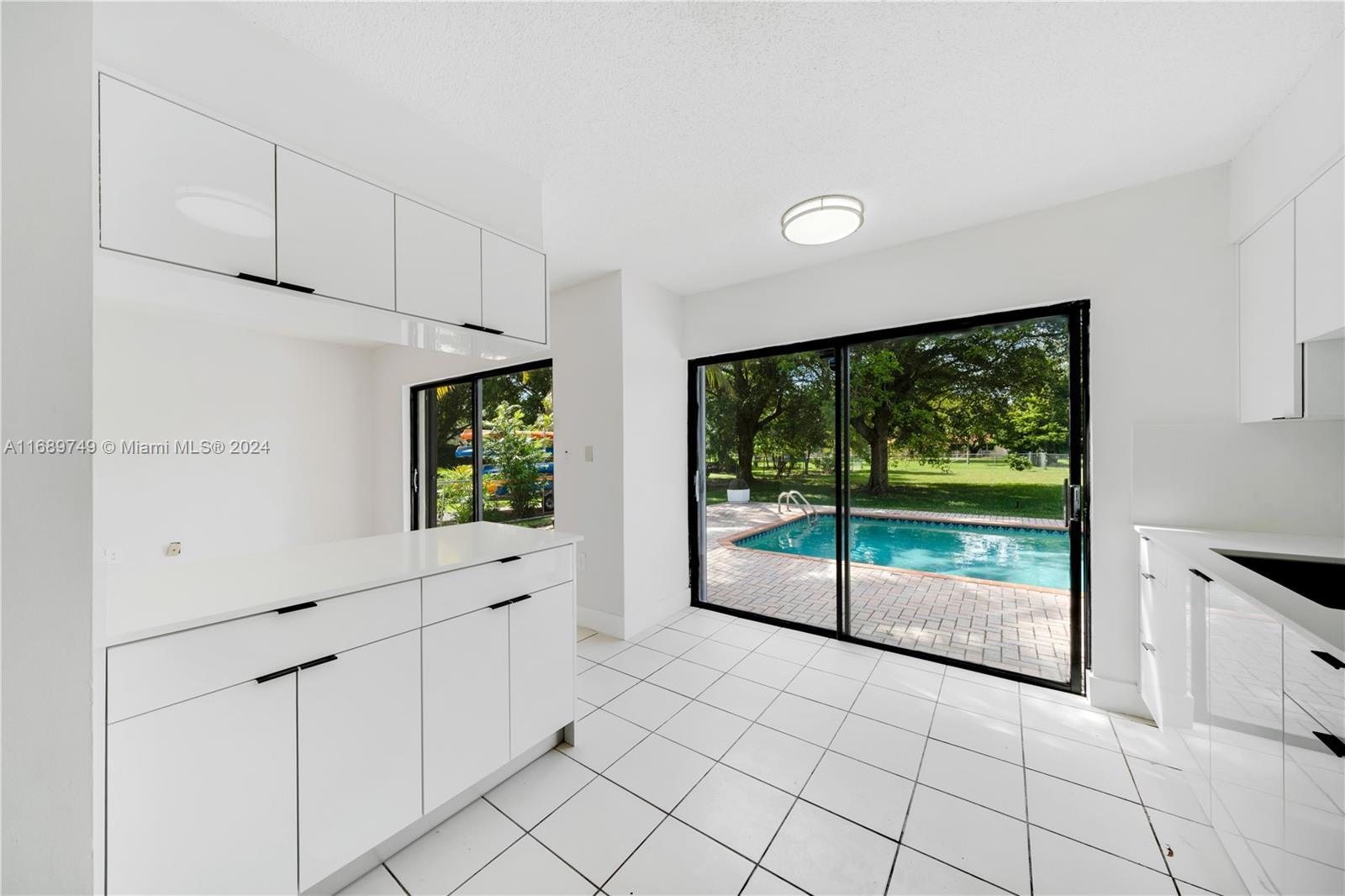 GREENWAY LAKES SEC 3 - Residential Lease