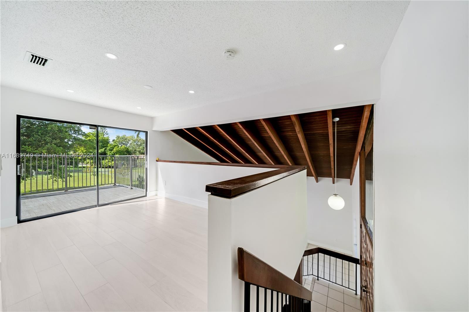 GREENWAY LAKES SEC 3 - Residential Lease