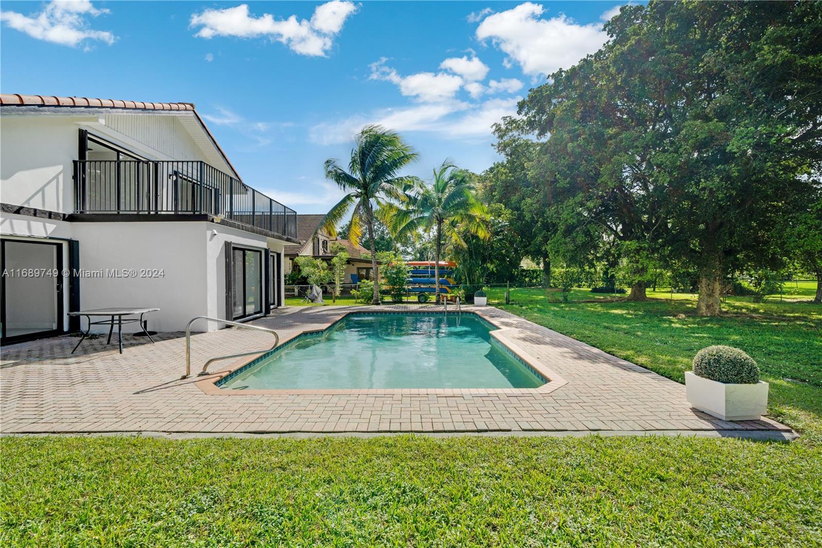 GREENWAY LAKES SEC 3 - Residential Lease