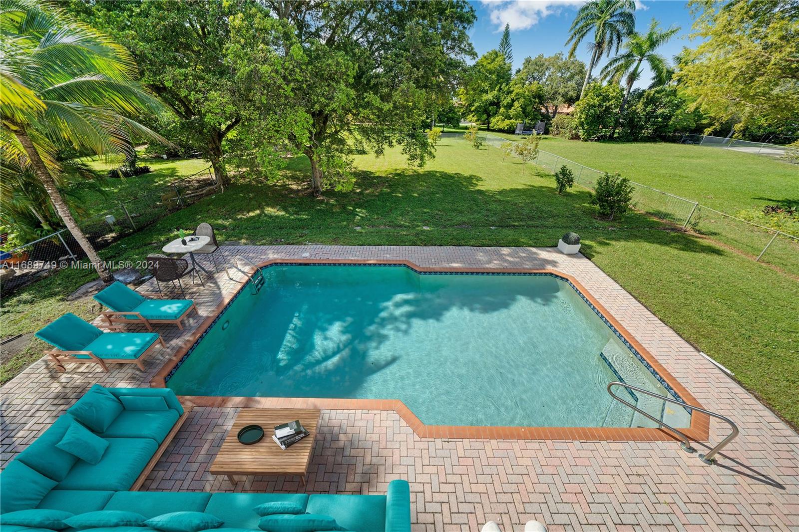 GREENWAY LAKES SEC 3 - Residential Lease