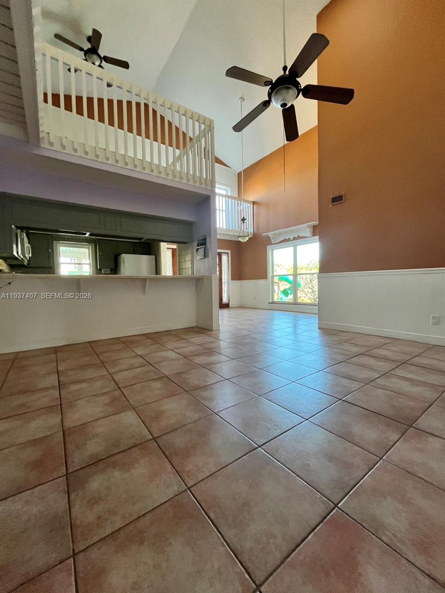 NORTH HOBE SOUND SHORES - Residential