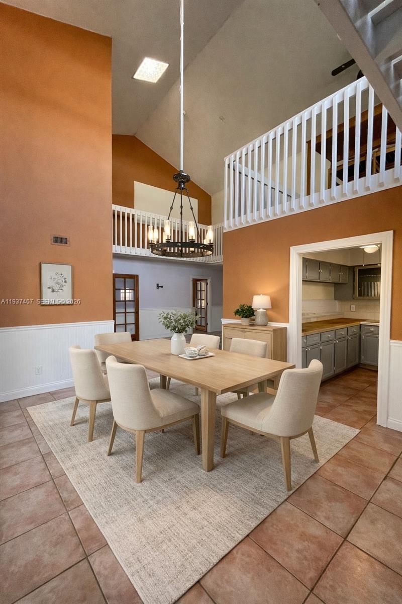 NORTH HOBE SOUND SHORES - Residential