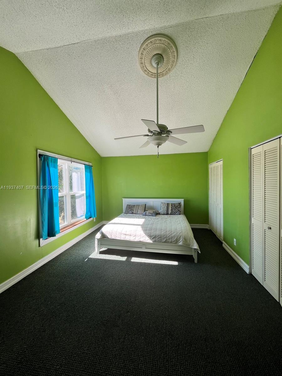 NORTH HOBE SOUND SHORES - Residential