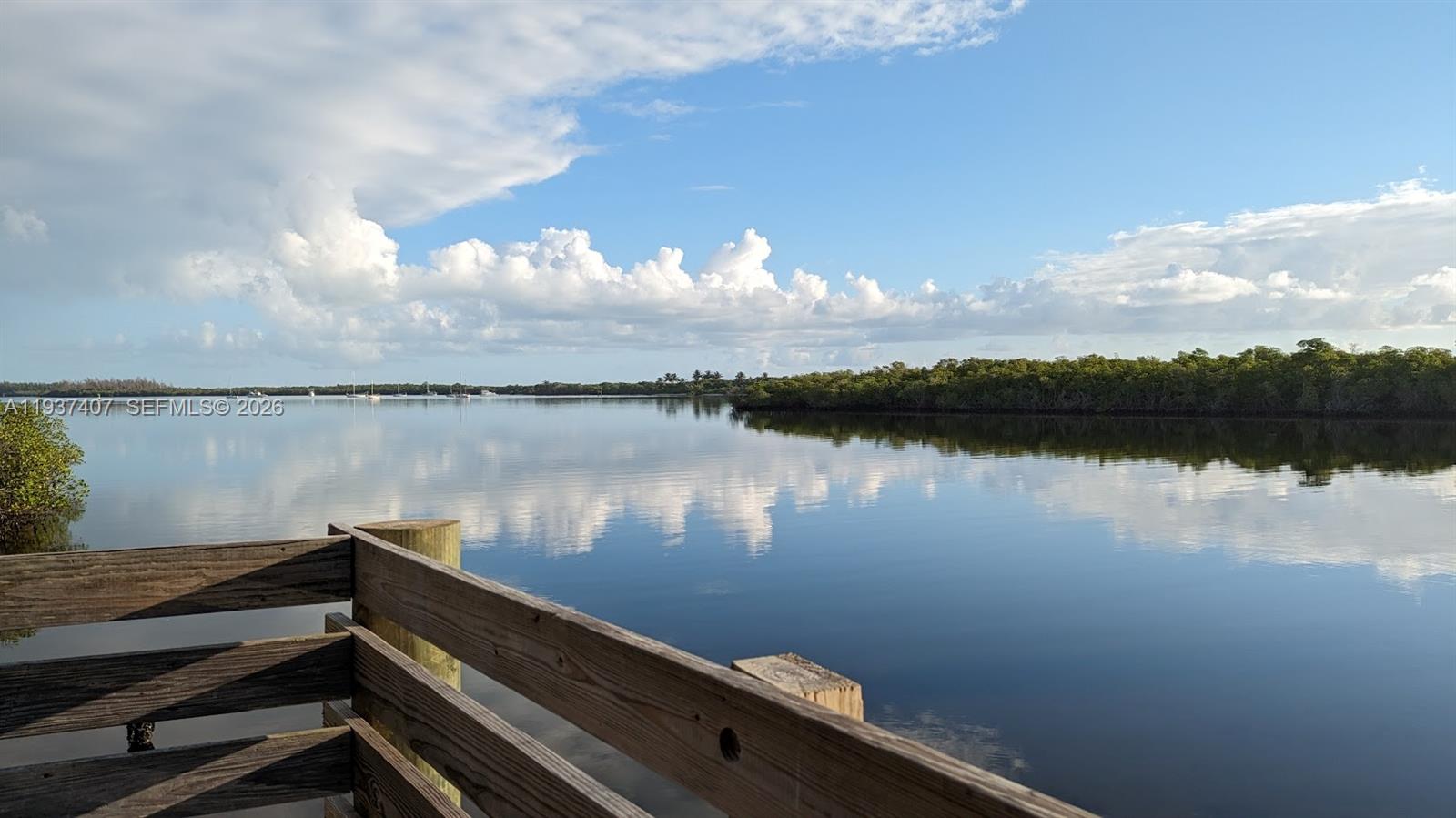 NORTH HOBE SOUND SHORES - Residential