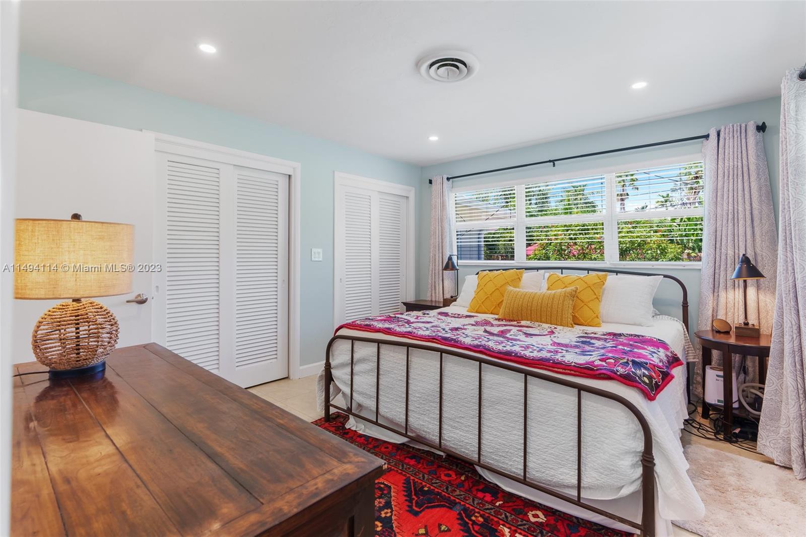 CORAL ESTATES - Residential Lease