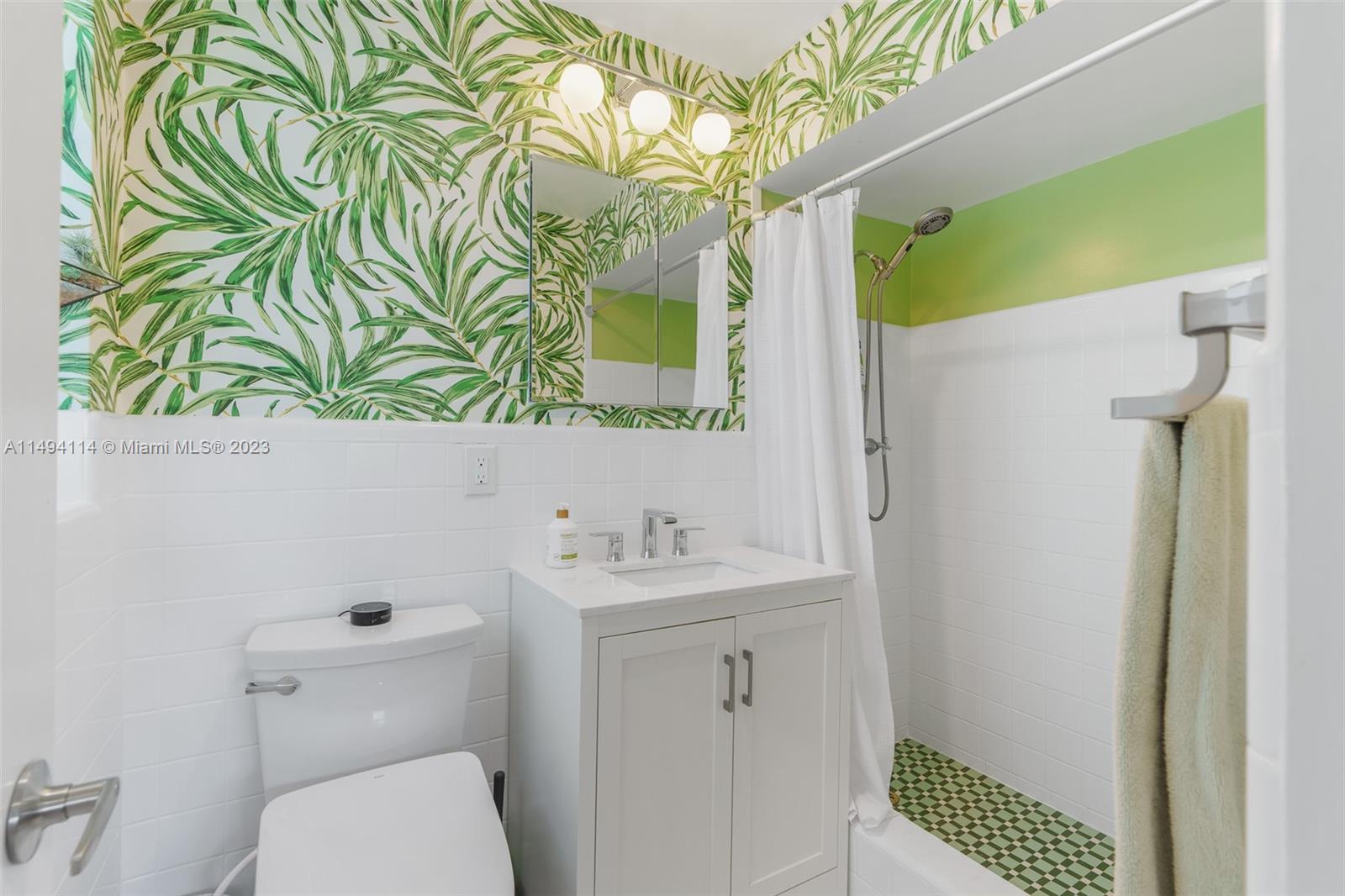 CORAL ESTATES - Residential Lease