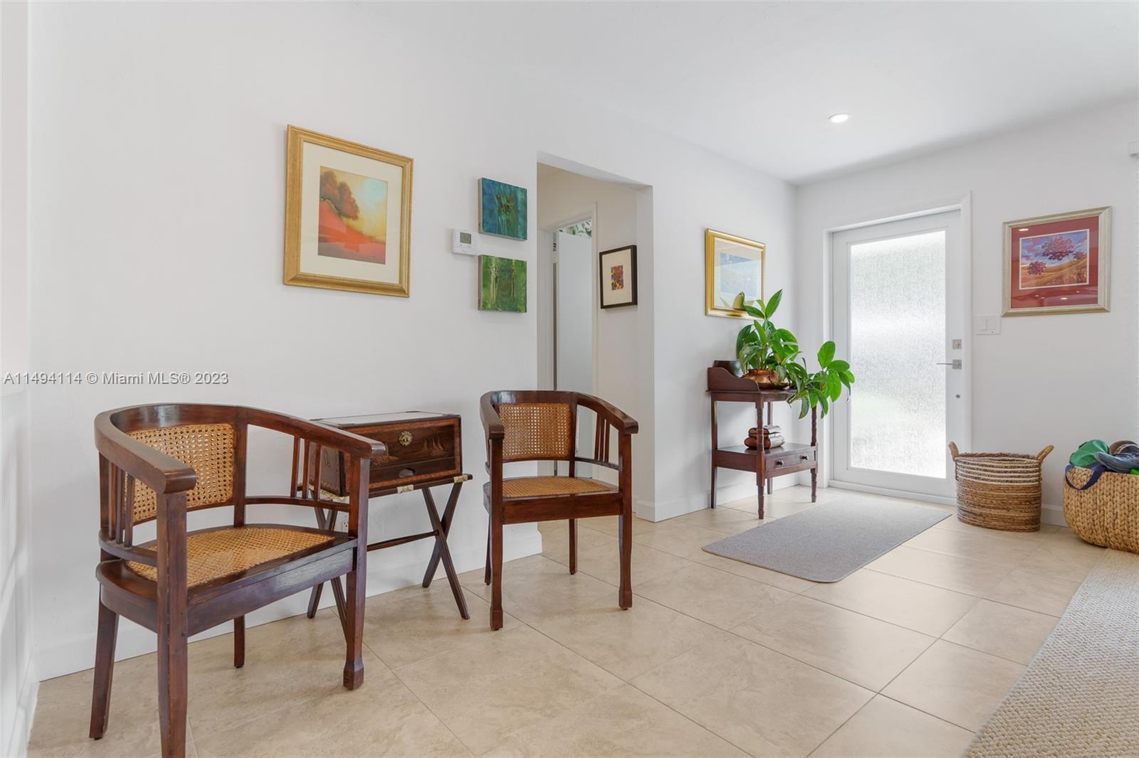 CORAL ESTATES - Residential Lease