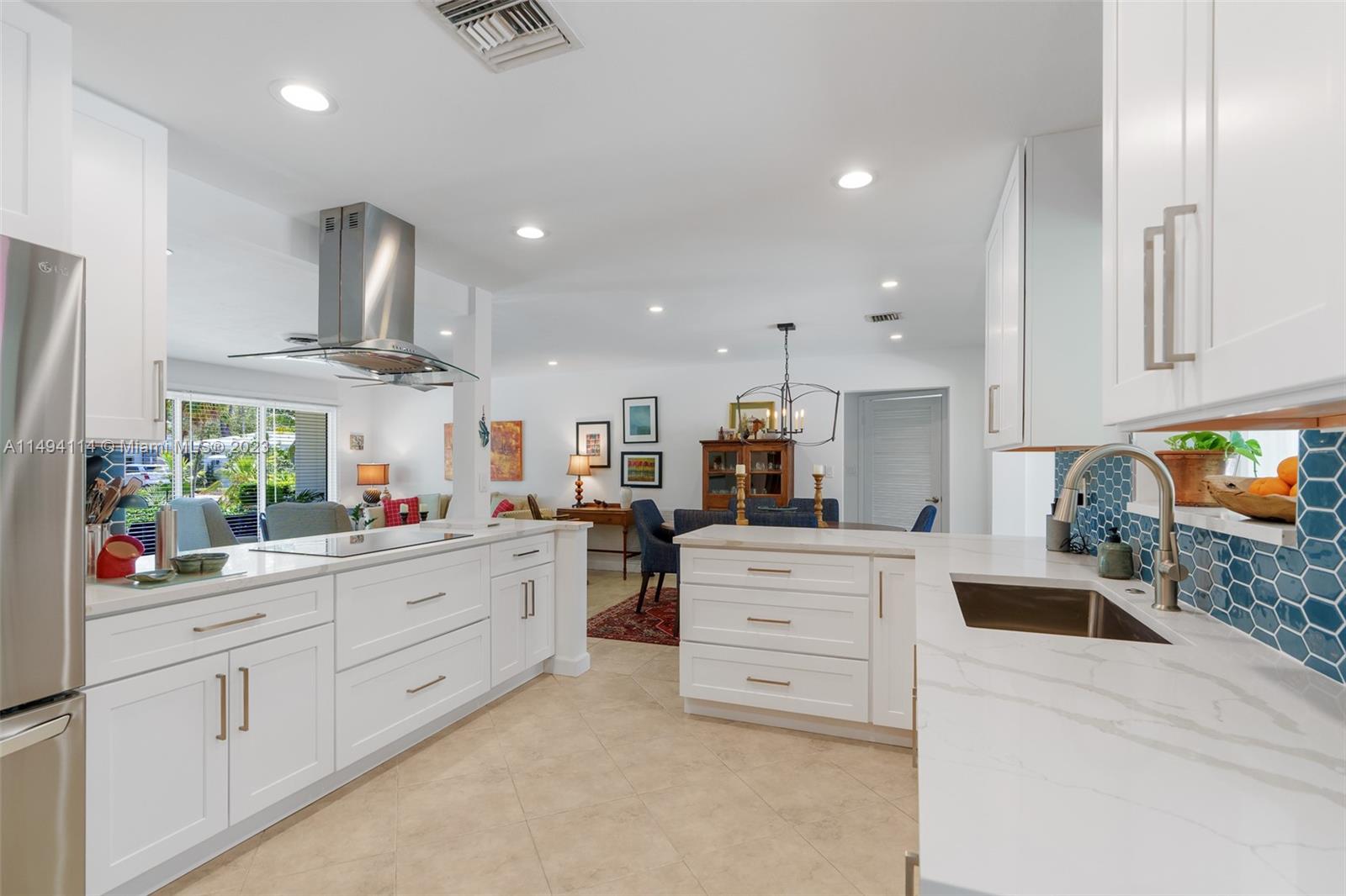 CORAL ESTATES - Residential Lease