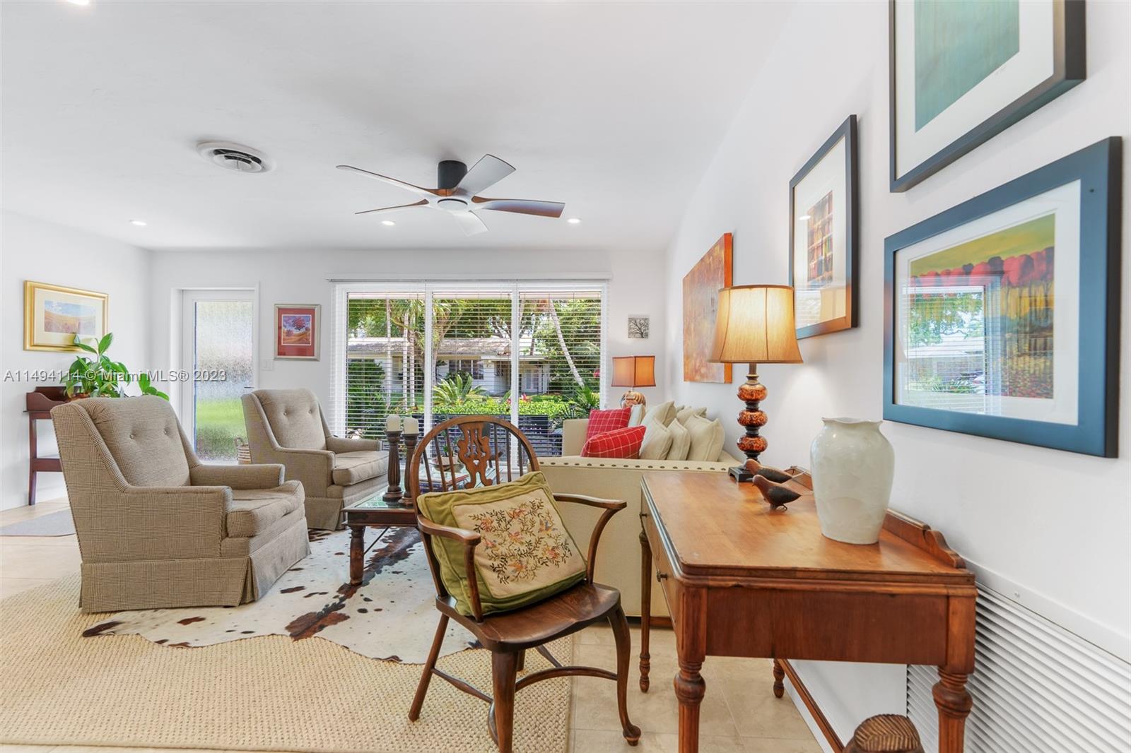 CORAL ESTATES - Residential Lease