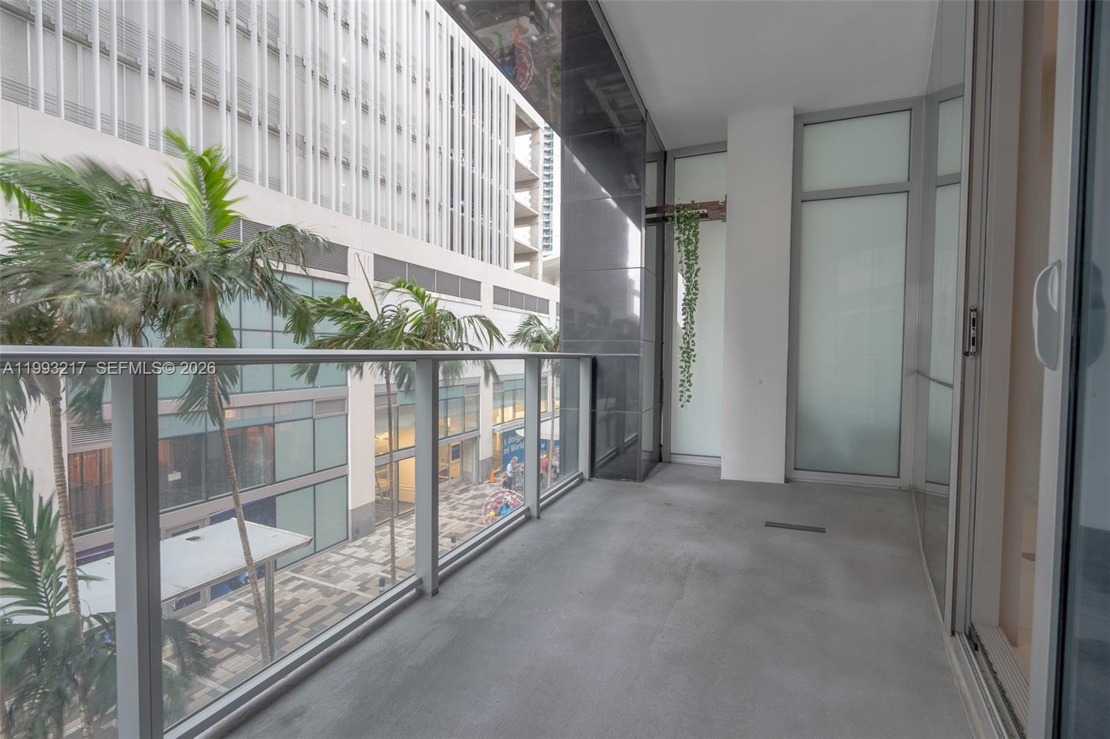 PARAMOUNT MIAMI WORLDCENT - Residential