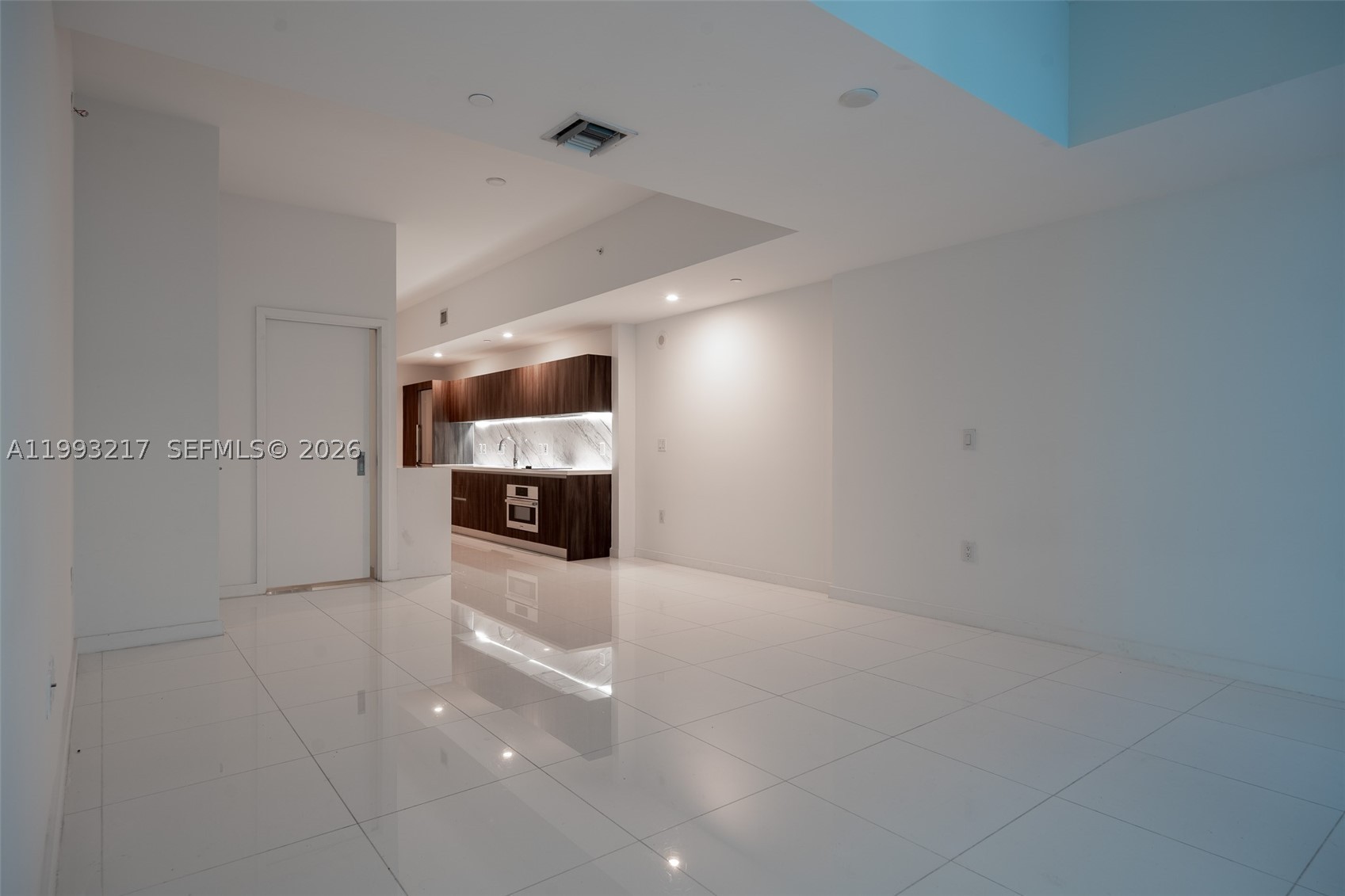 PARAMOUNT MIAMI WORLDCENT - Residential