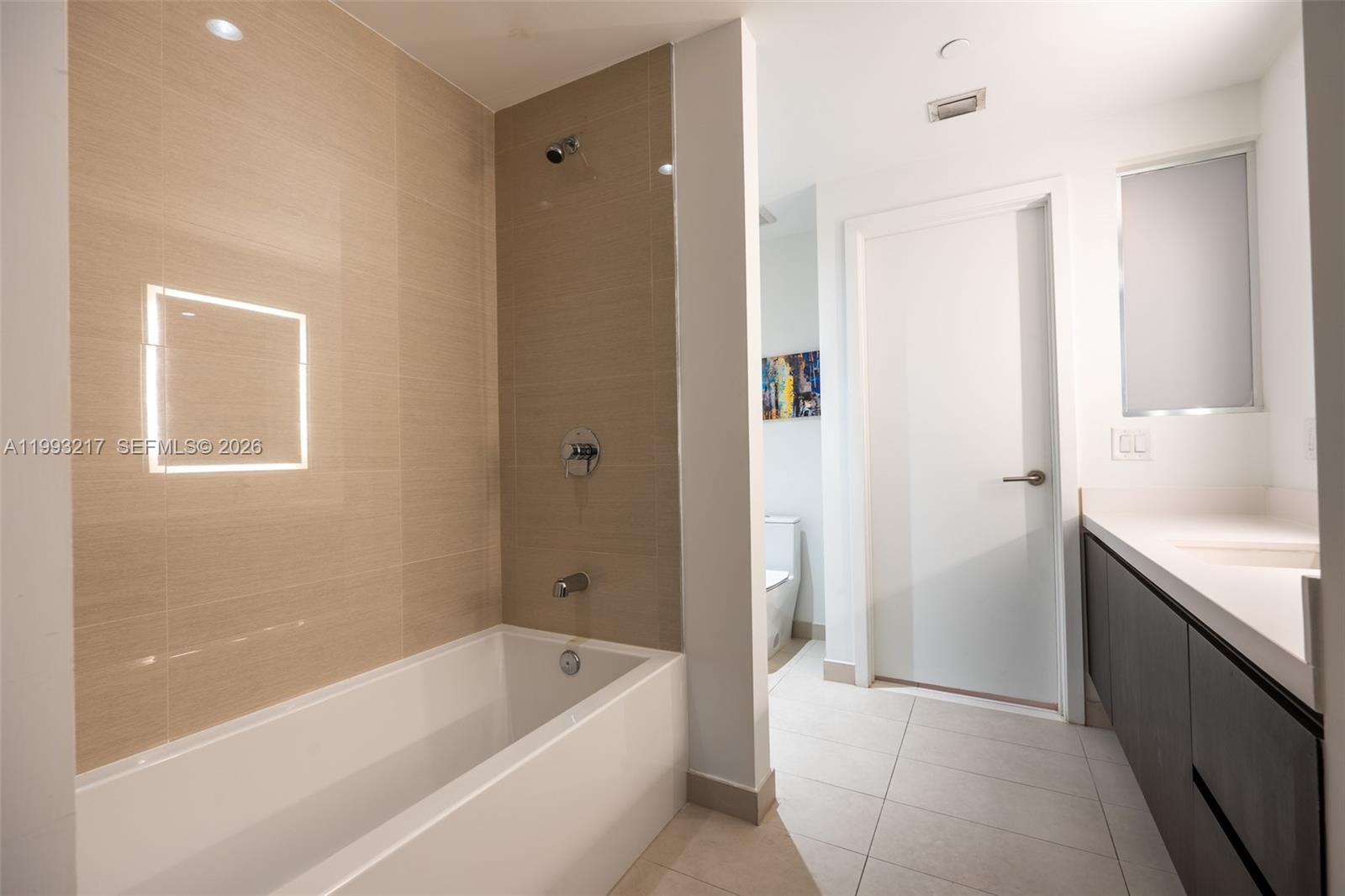 PARAMOUNT MIAMI WORLDCENT - Residential
