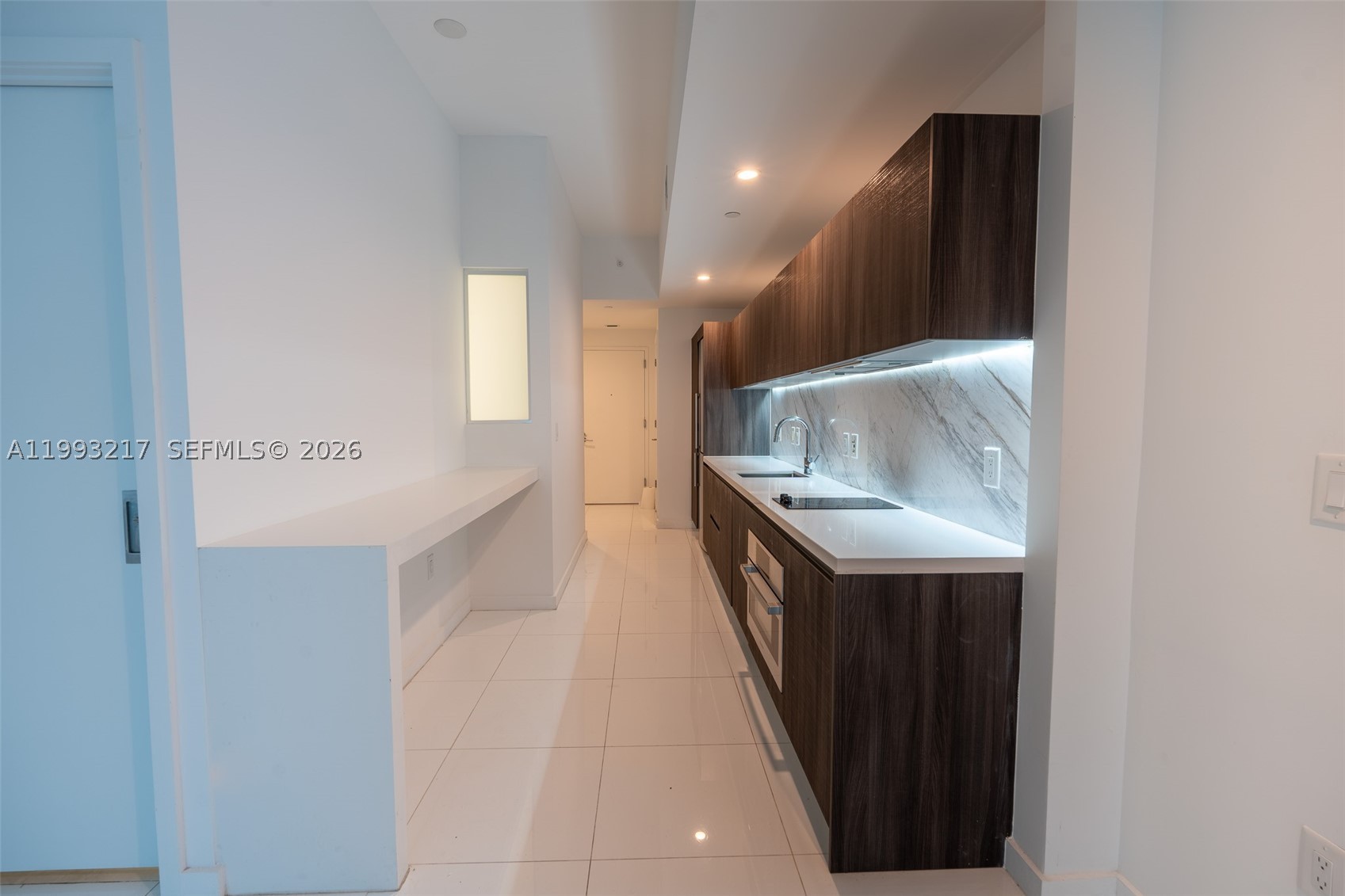 PARAMOUNT MIAMI WORLDCENT - Residential