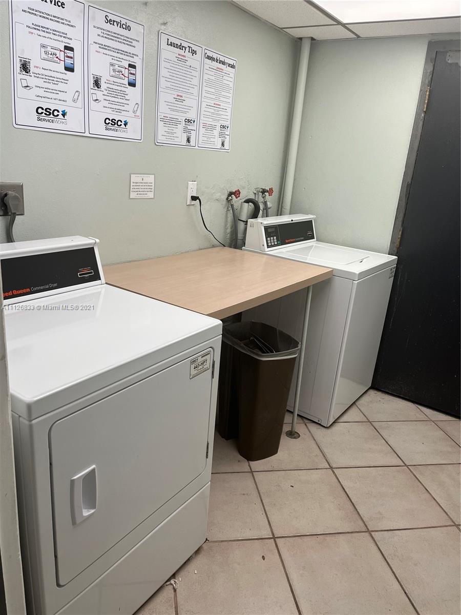 SANTA MONICA CONDO - Residential