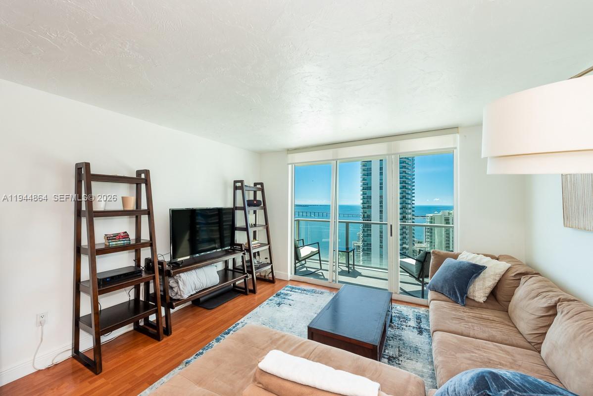 THE MARK ON BRICKELL COND - Residential