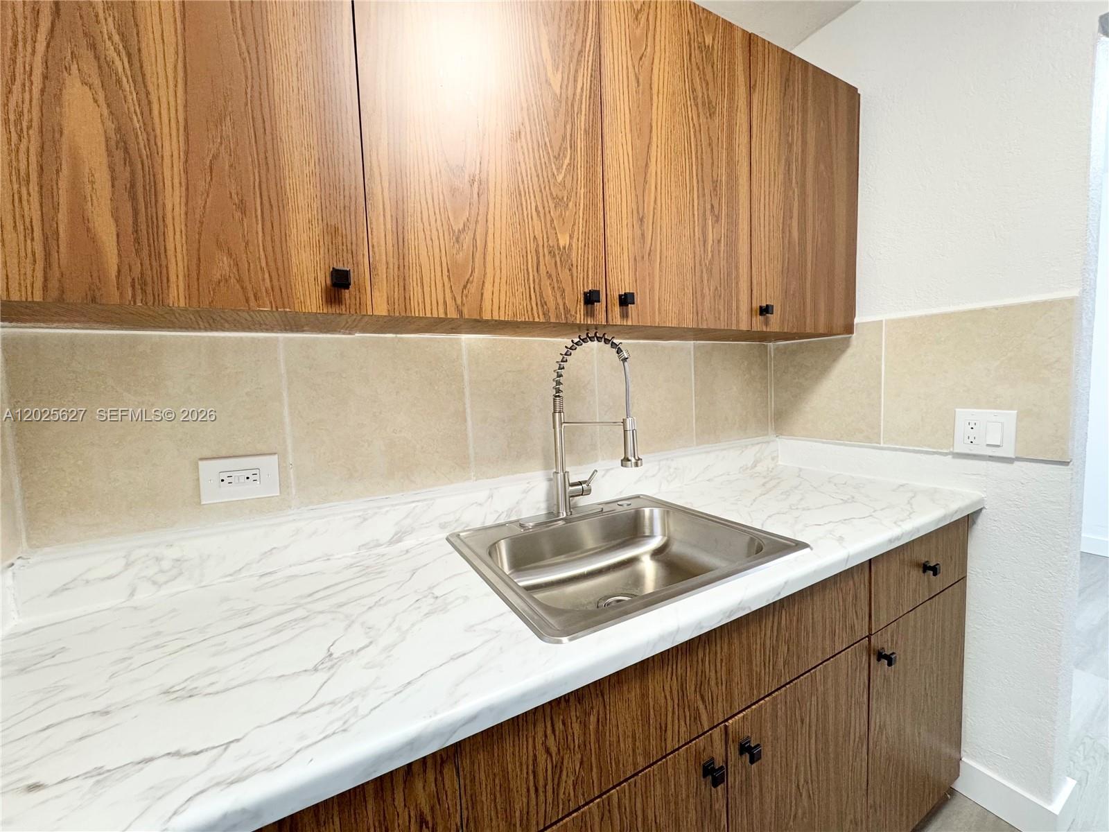 GRIFFING BISC PARK ESTATE - Residential Lease
