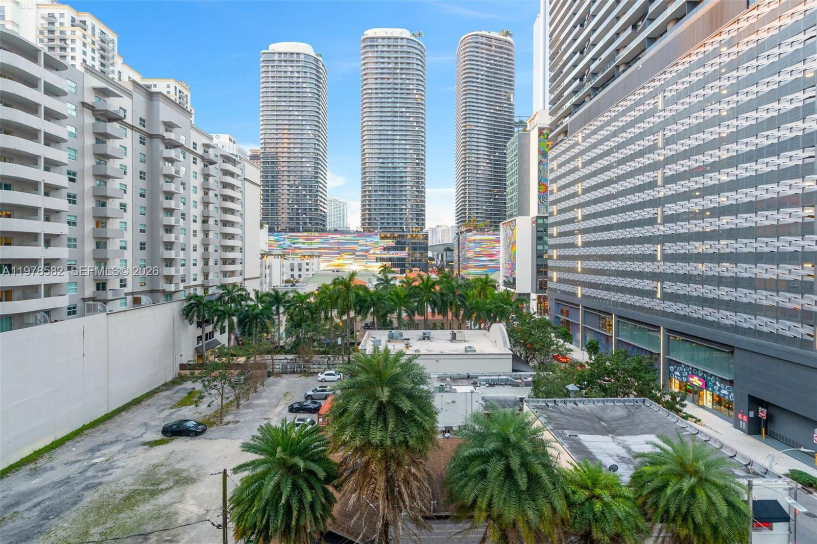 1100 MILLECENTO RESIDENCE - Residential Lease