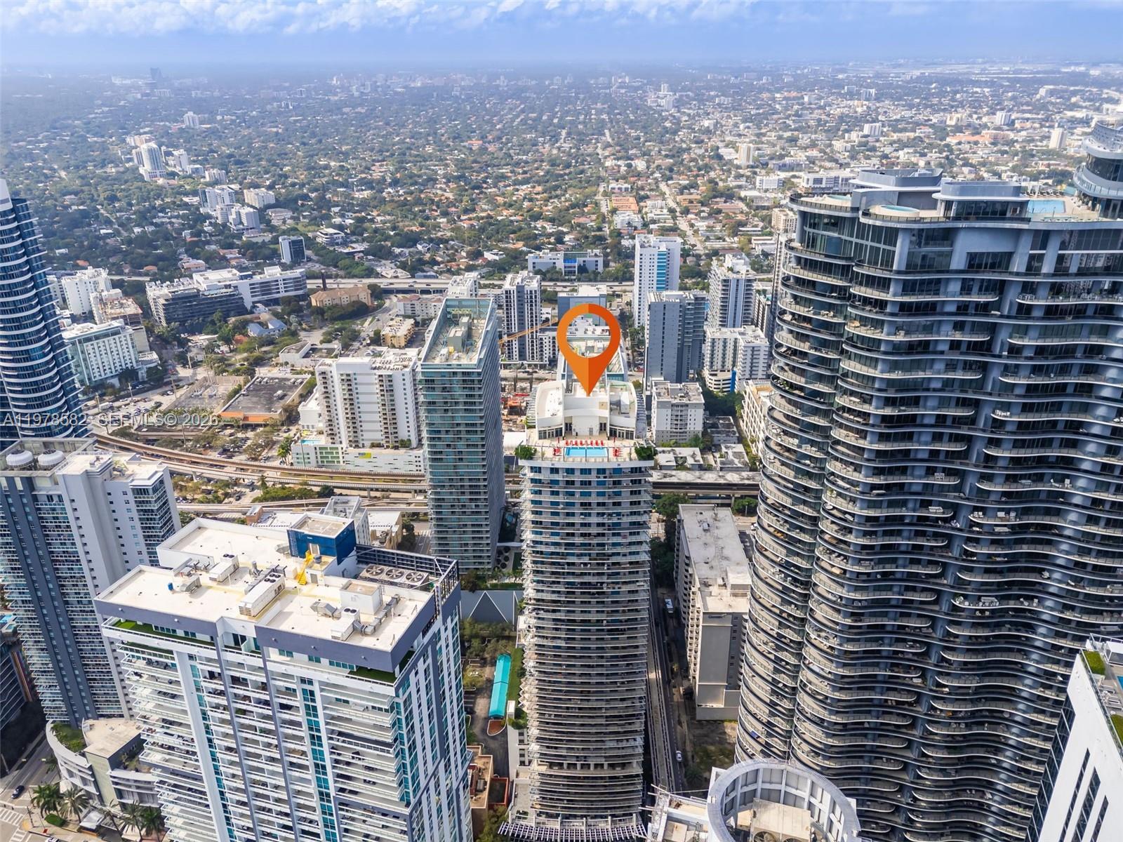 1100 MILLECENTO RESIDENCE - Residential Lease