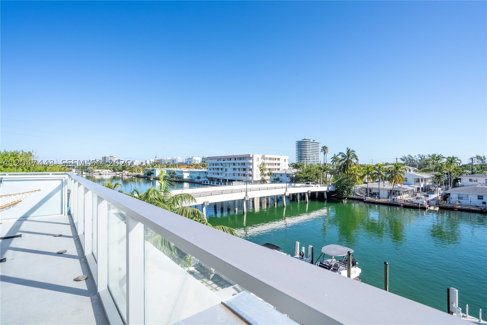 BISCAYNE BEACH SUB - Residential Lease