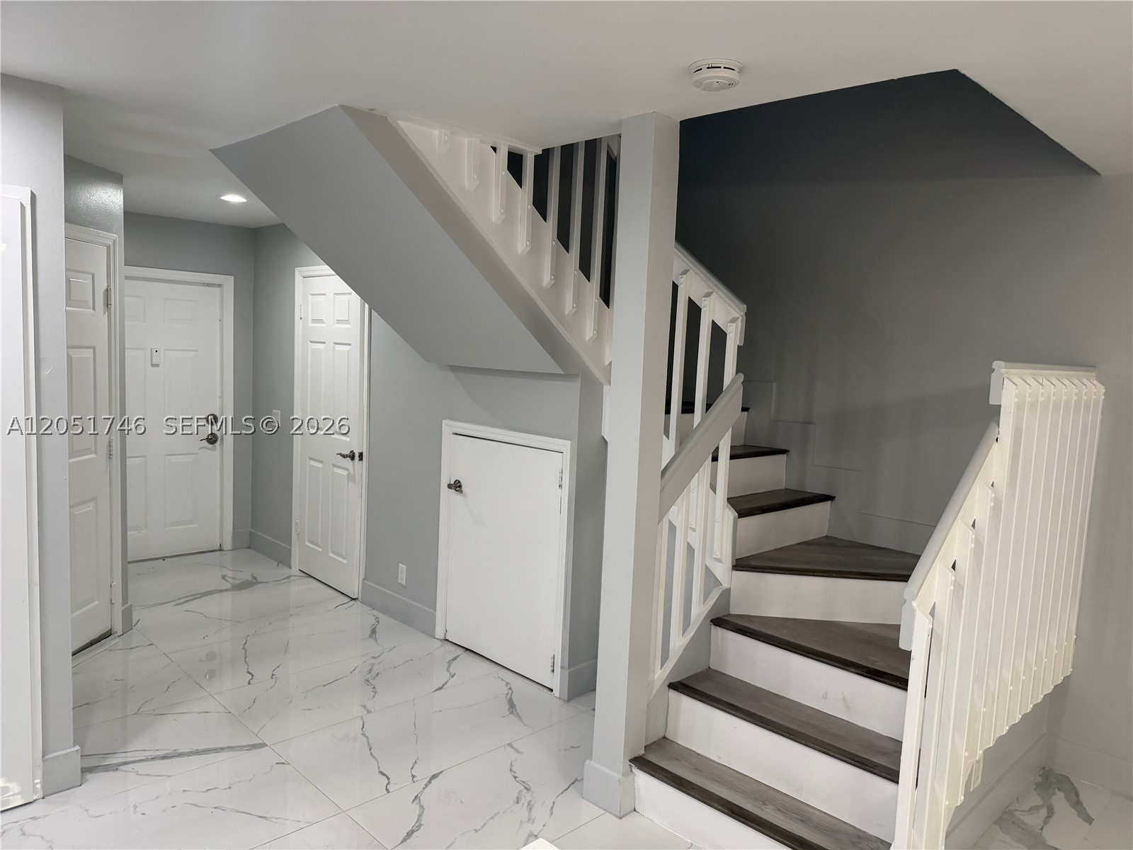 LAZNICKA PLAT NO 1 - Residential Lease