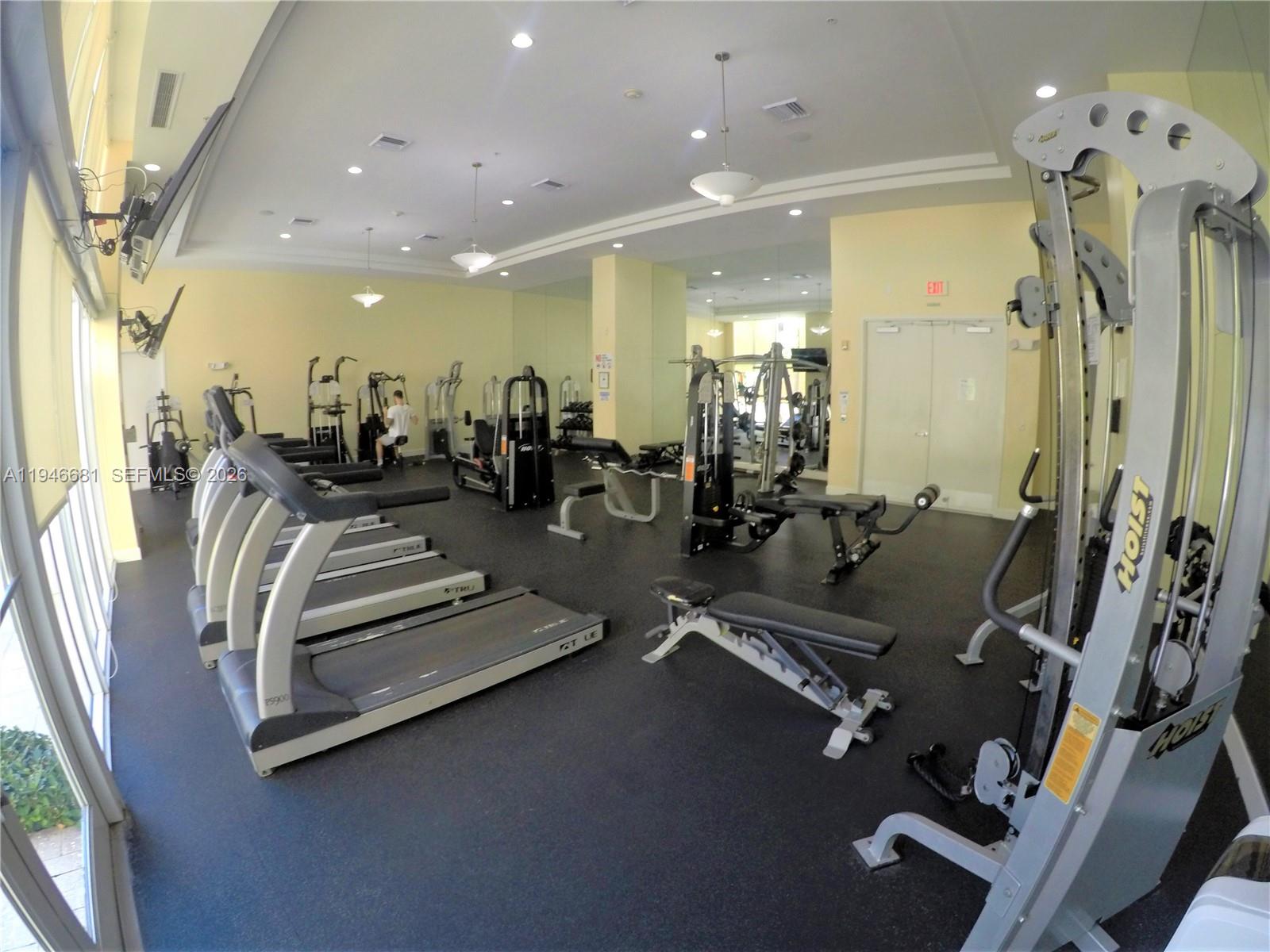 VENTURE AT AVENTURA WEST - Residential