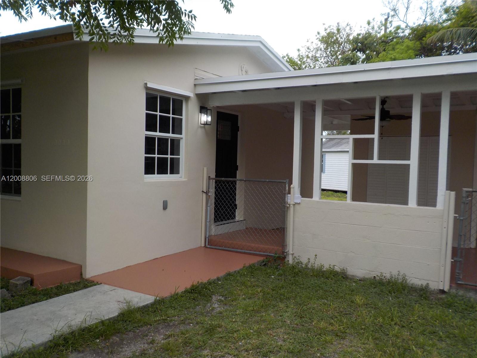 S CORAL HOMES SEC 3 - Residential