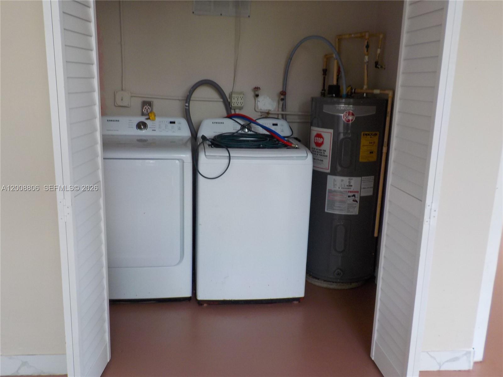 S CORAL HOMES SEC 3 - Residential