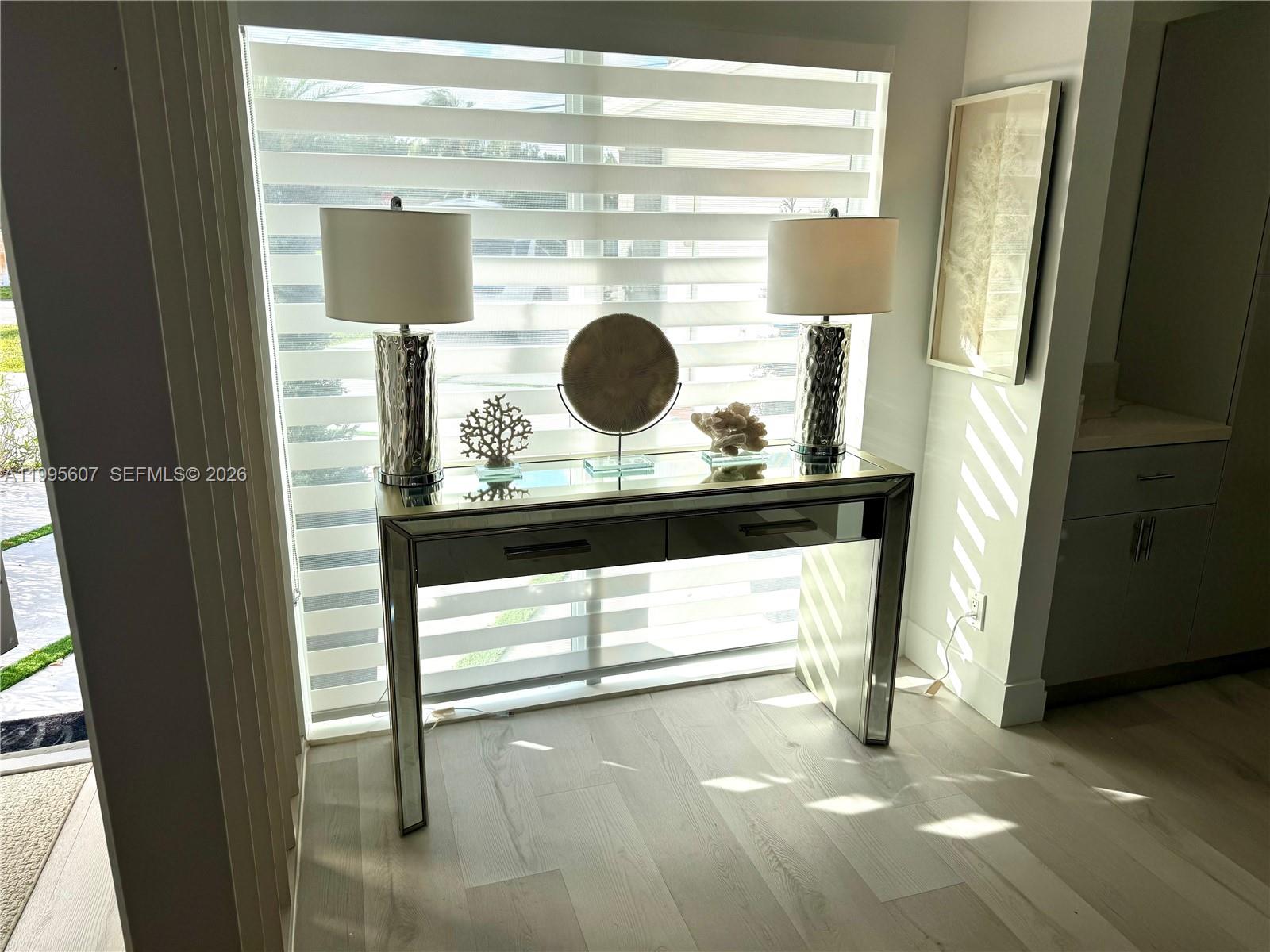 LAUDERDALE ISLES NO 2-BLK - Residential