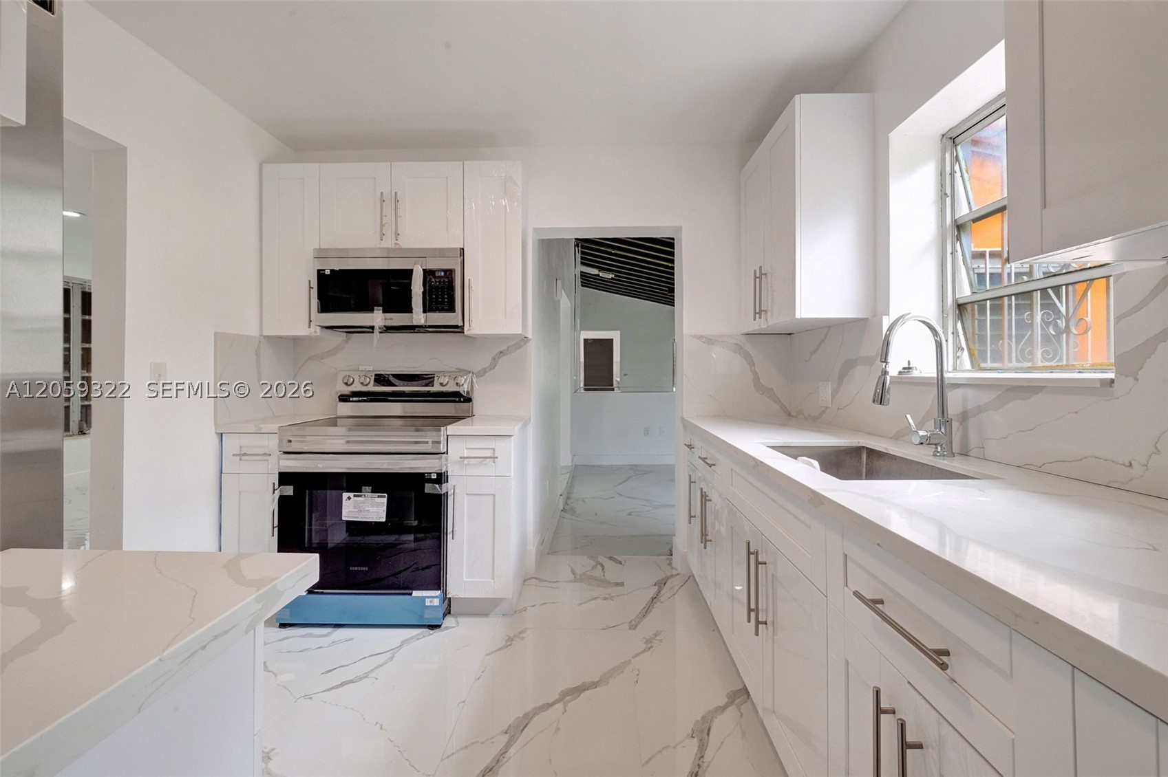 HOMEDALE - Residential