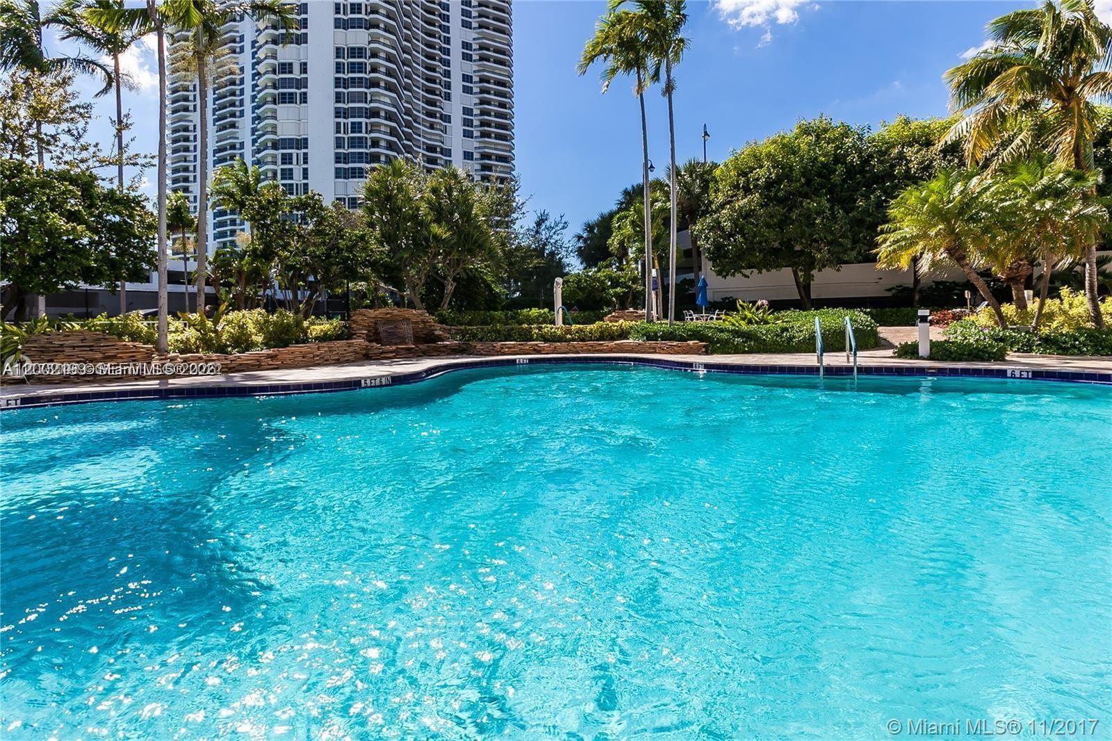 MYSTIC POINTE TOWER 400 C - Residential