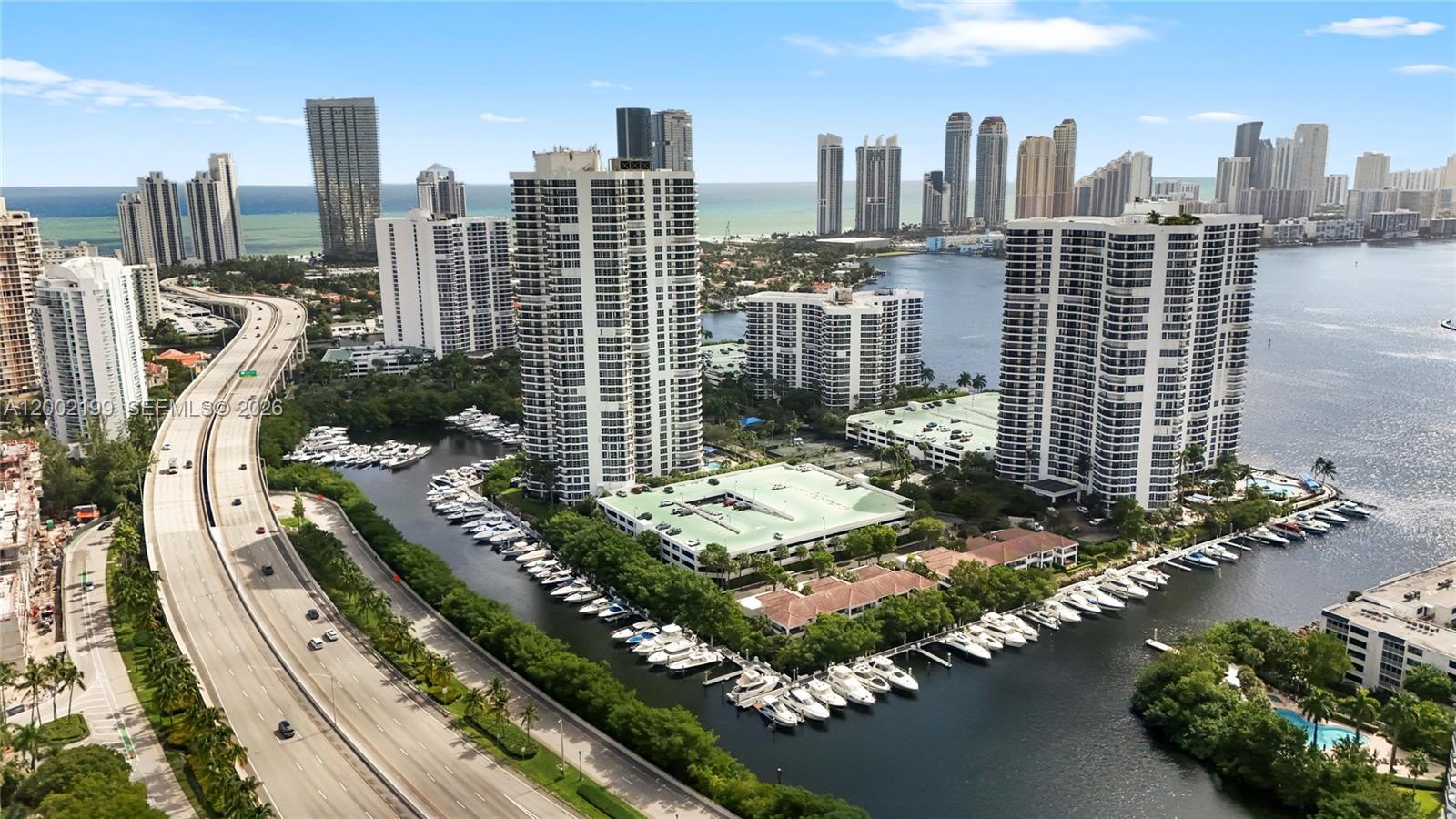 MYSTIC POINTE TOWER 400 C - Residential
