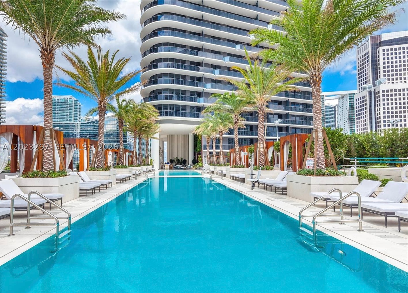 801 SMA RESIDENCES CONDO - Residential Lease