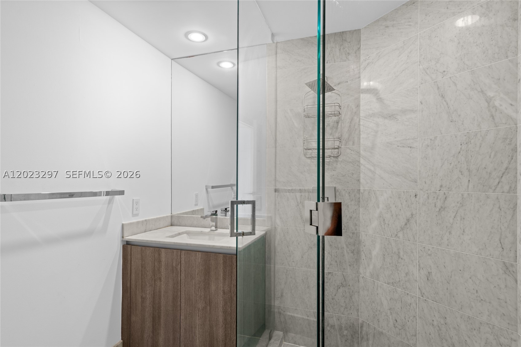 801 SMA RESIDENCES CONDO - Residential Lease
