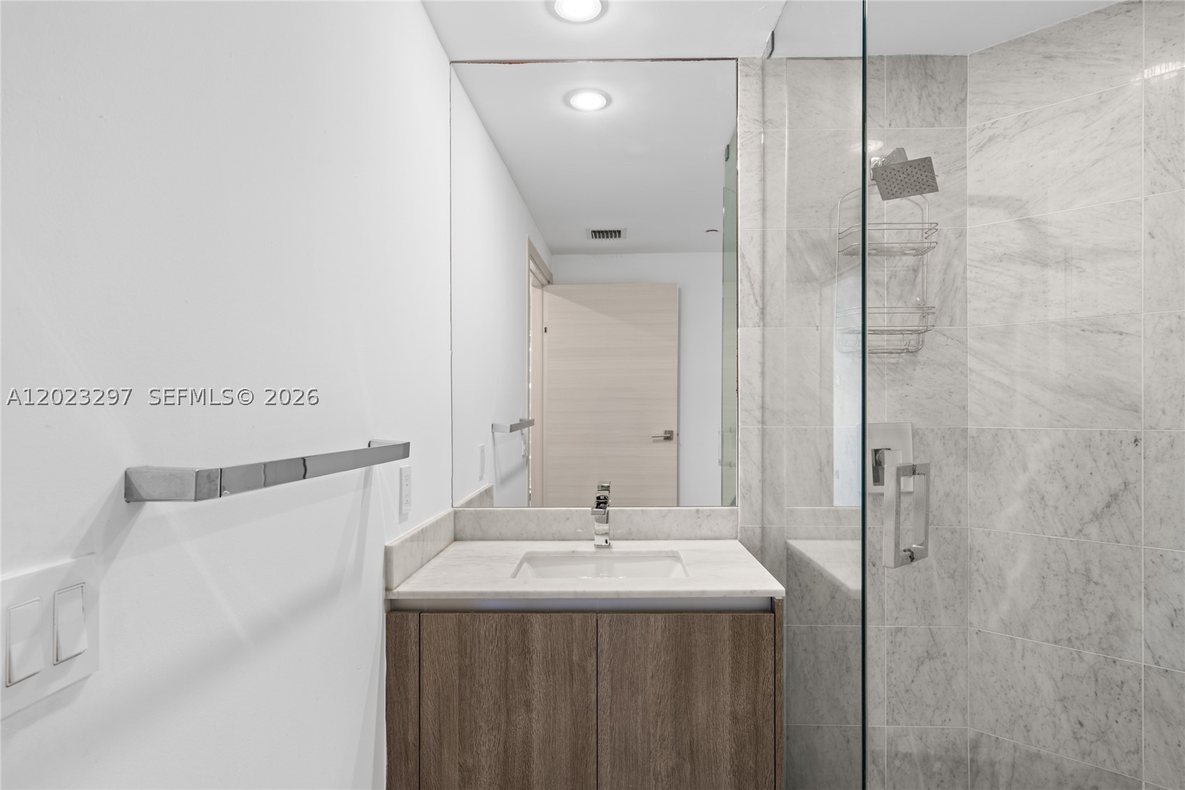 801 SMA RESIDENCES CONDO - Residential Lease