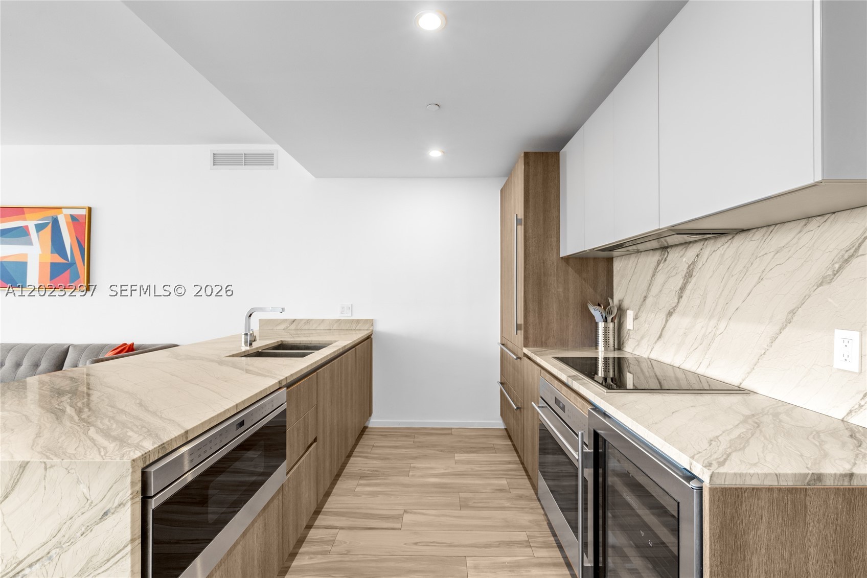 801 SMA RESIDENCES CONDO - Residential Lease