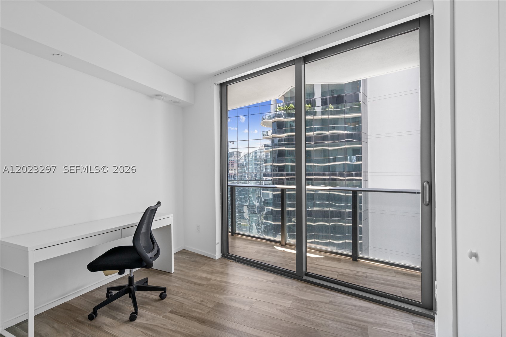 801 SMA RESIDENCES CONDO - Residential Lease
