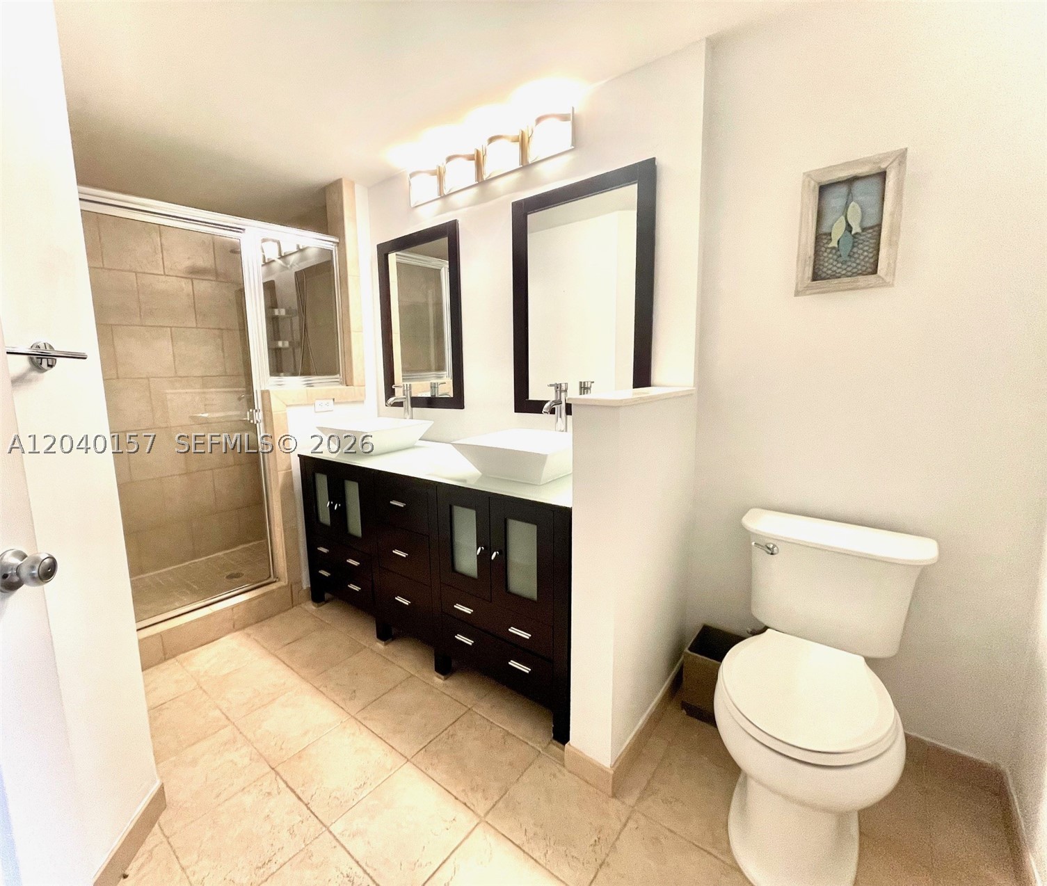 PORTO BELLAGIO CONDO - Residential