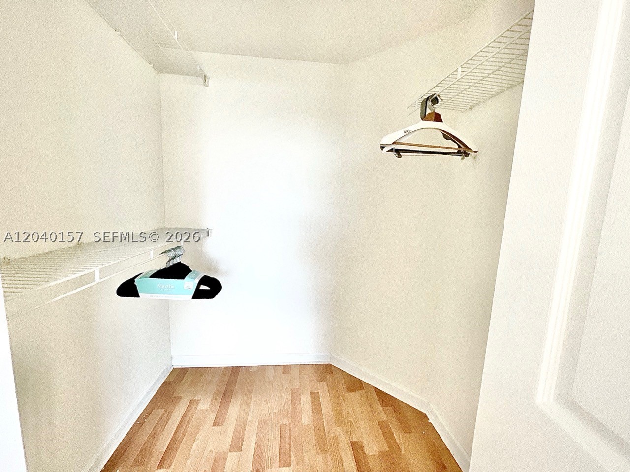 PORTO BELLAGIO CONDO - Residential