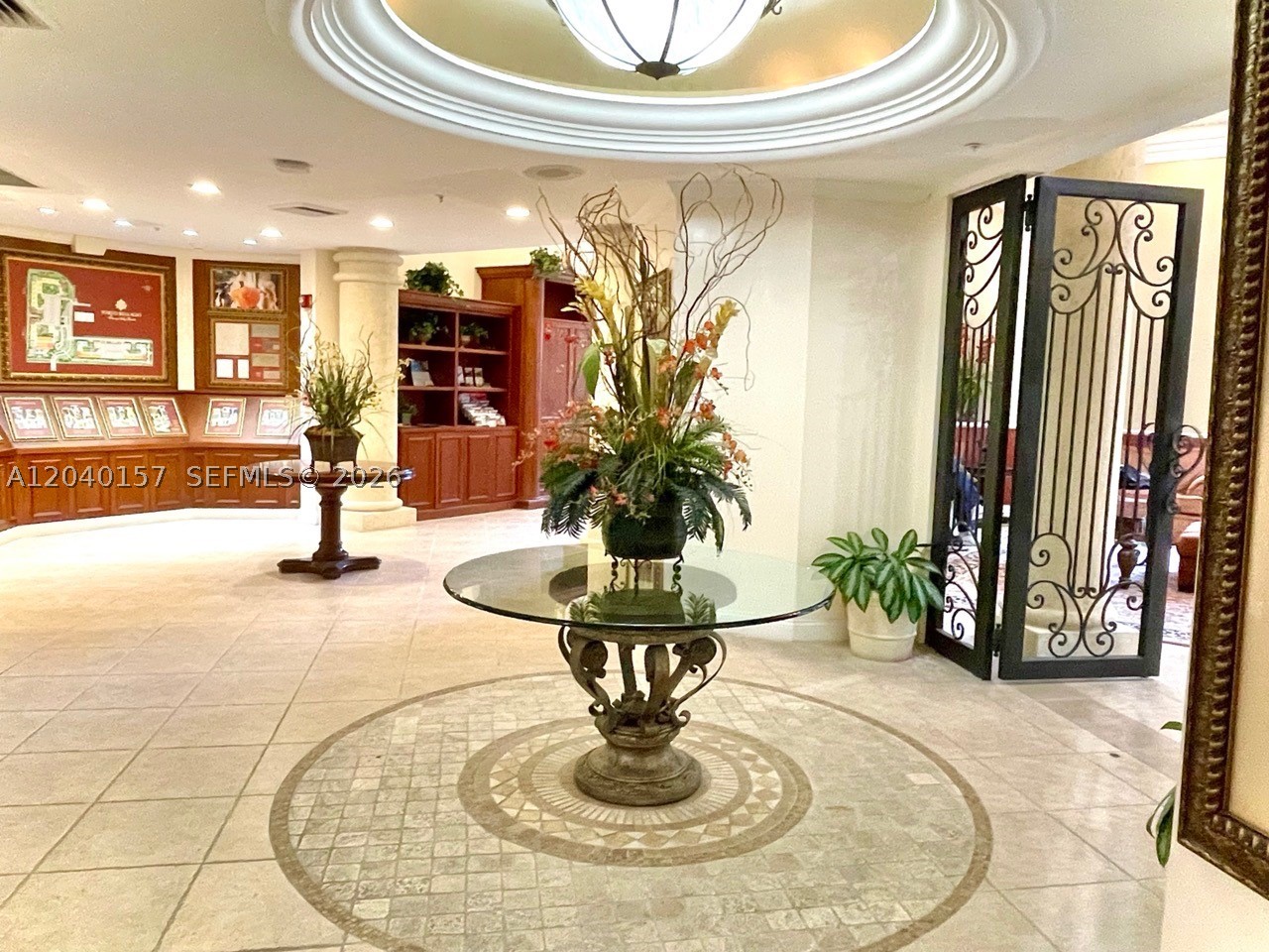 PORTO BELLAGIO CONDO - Residential