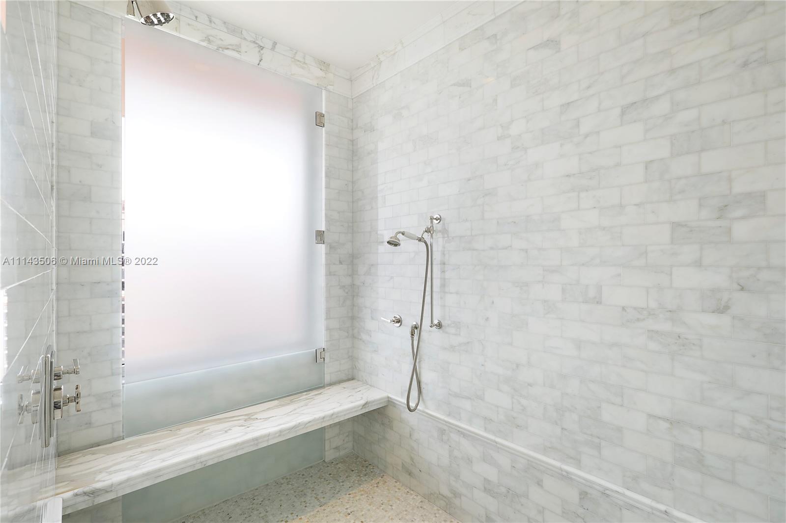 THE GABLES CONDO - Residential