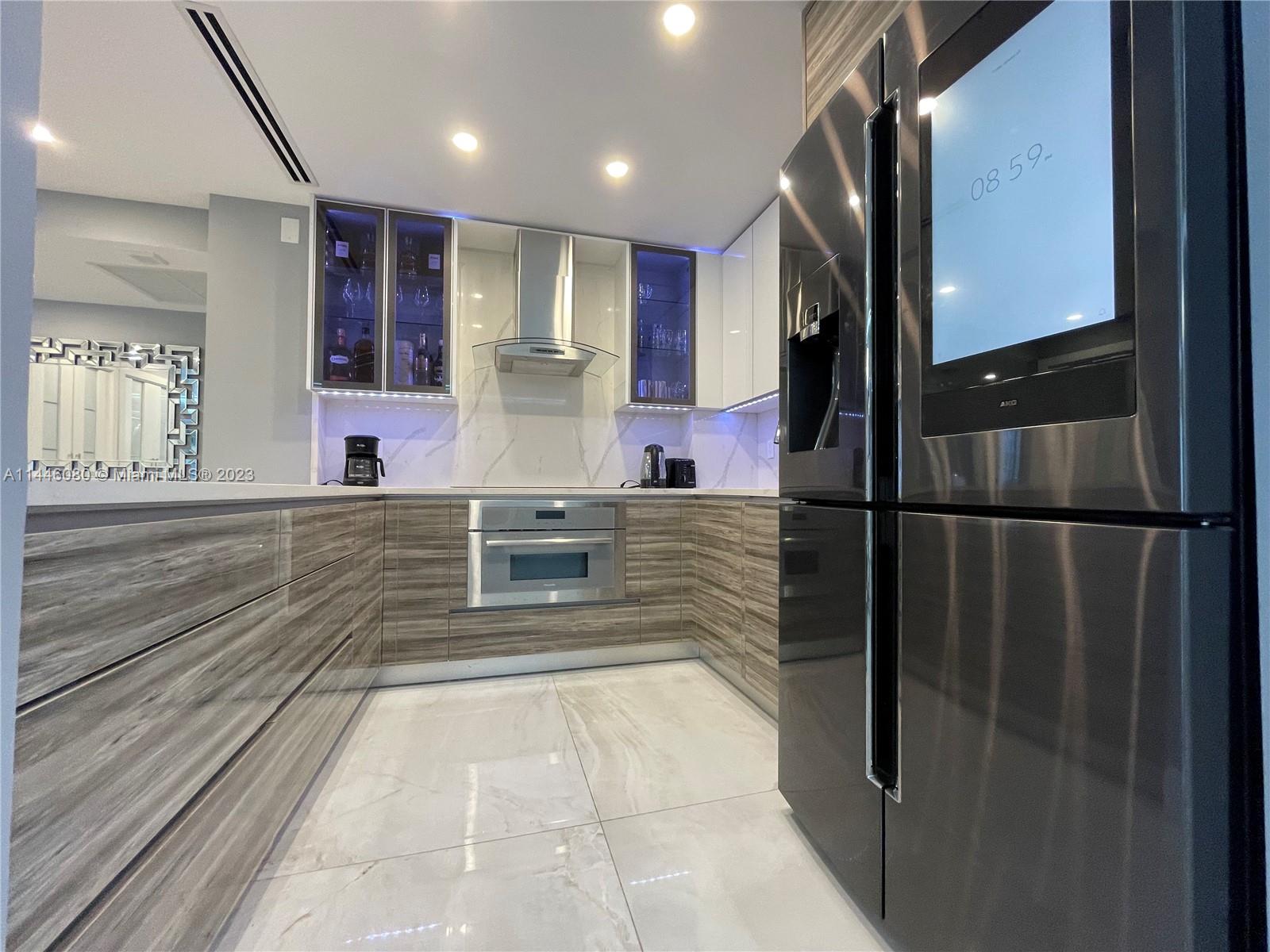 HEMISPHERES CONDO - Residential