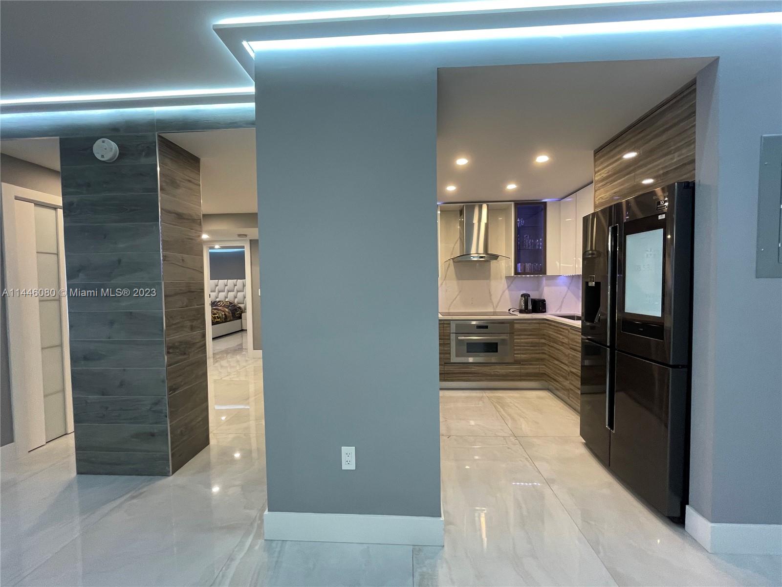 HEMISPHERES CONDO - Residential