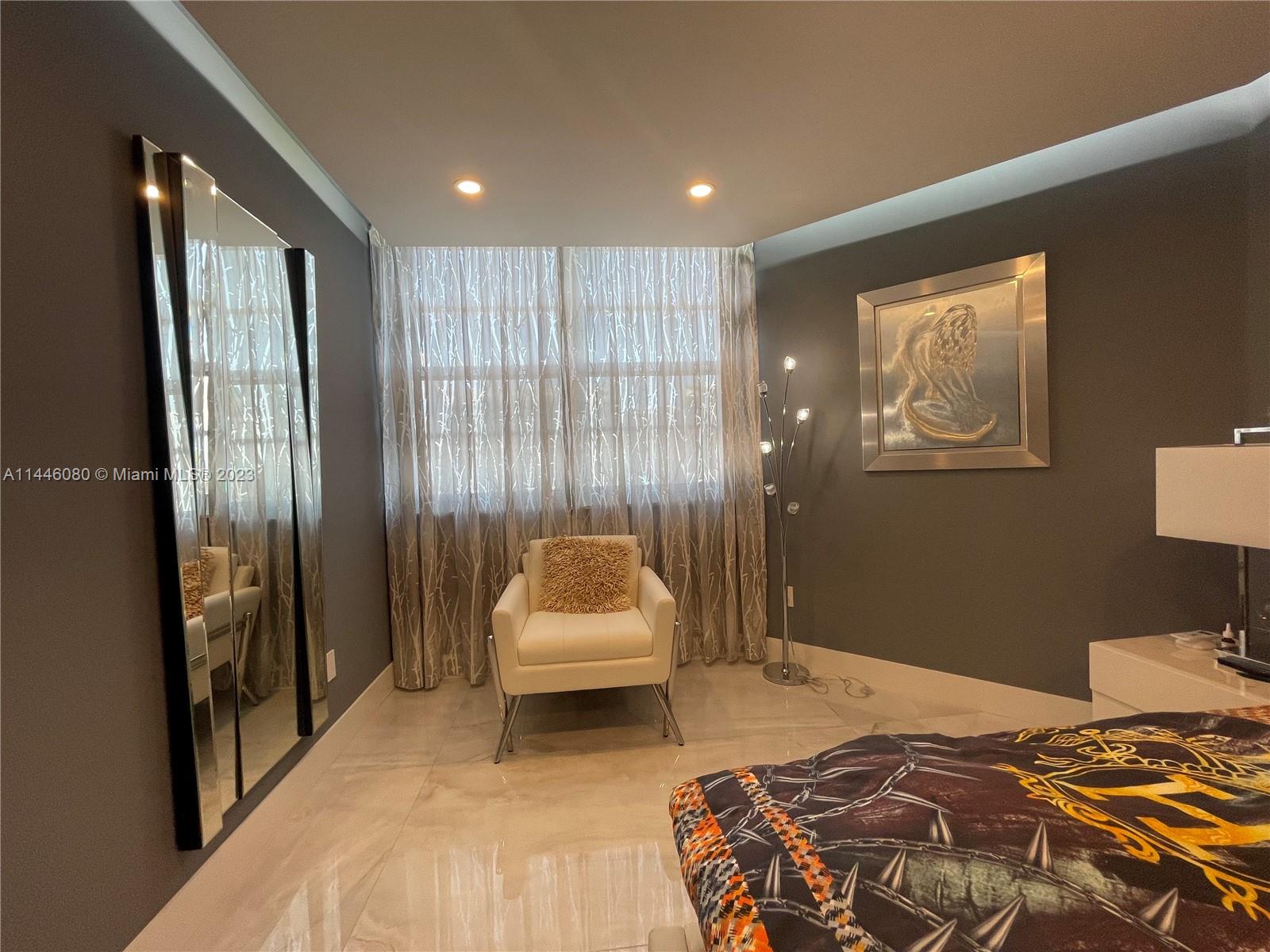 HEMISPHERES CONDO - Residential